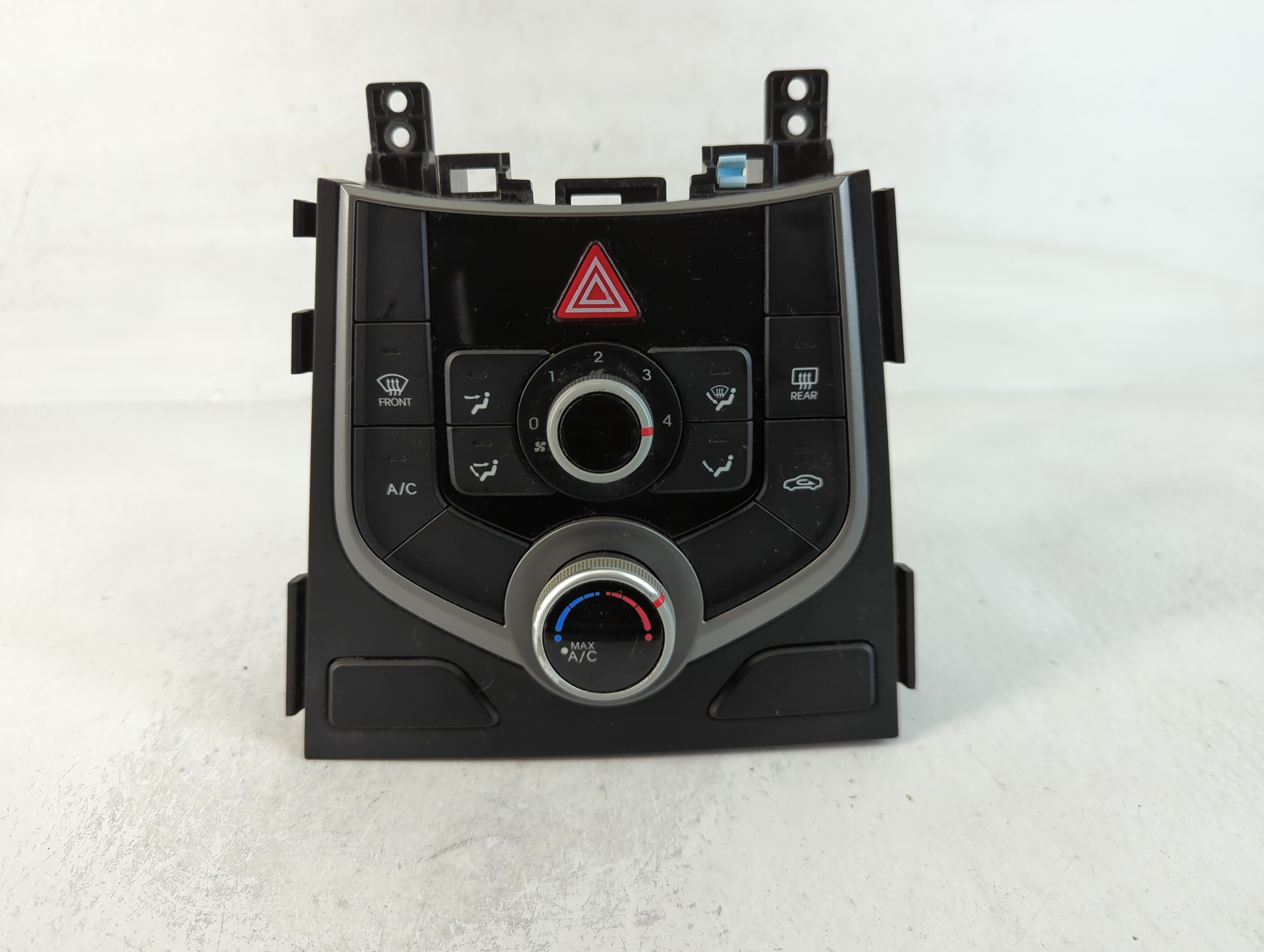 2014-2016 Hyundai Elantra Ac Heater Climate Control Temperature Oem 763776 - Oemusedautoparts1.com