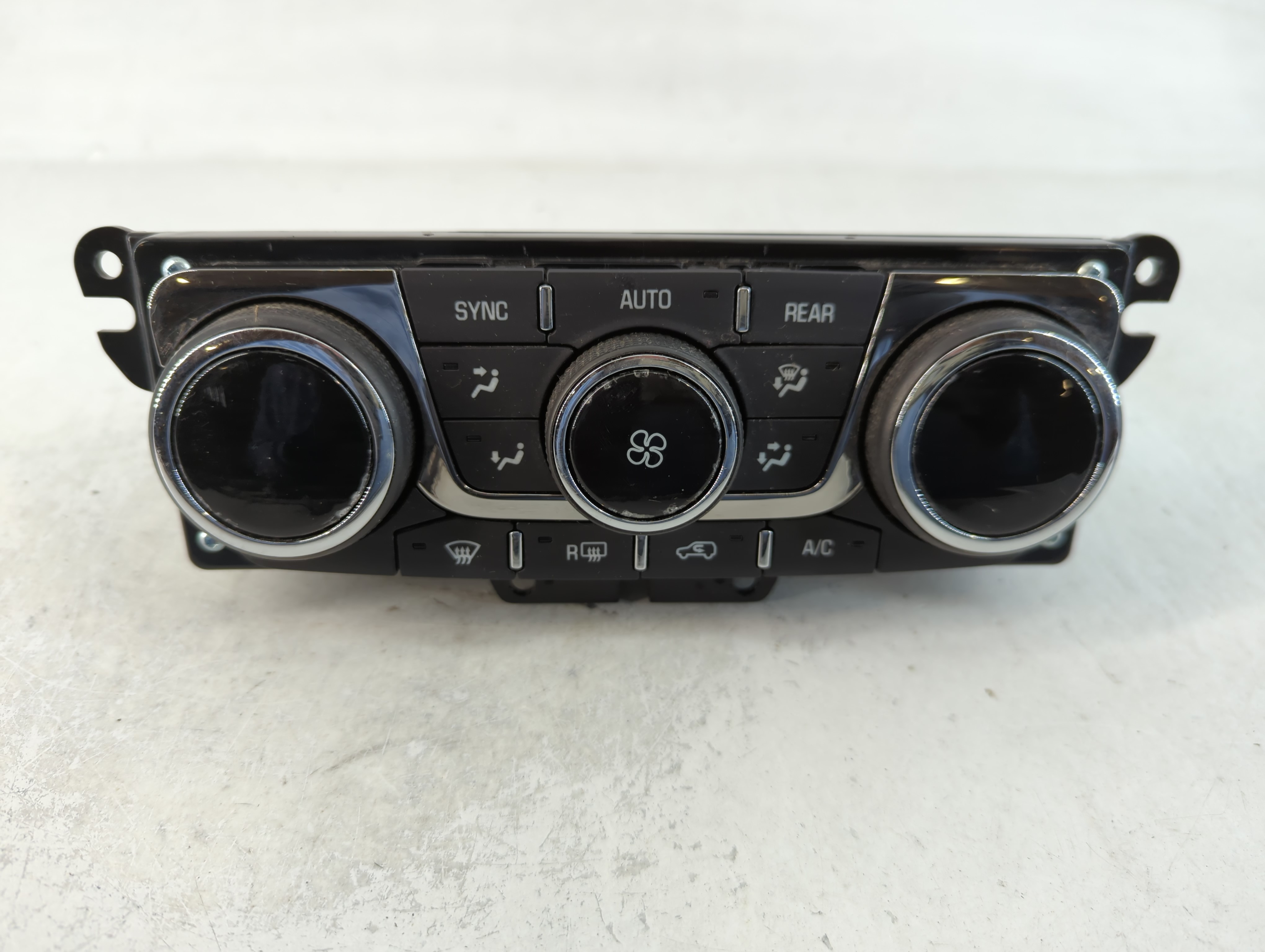 2013-2017 Buick Enclave Ac Heater Climate Control 23158335 763787 - Oemusedautoparts1.com