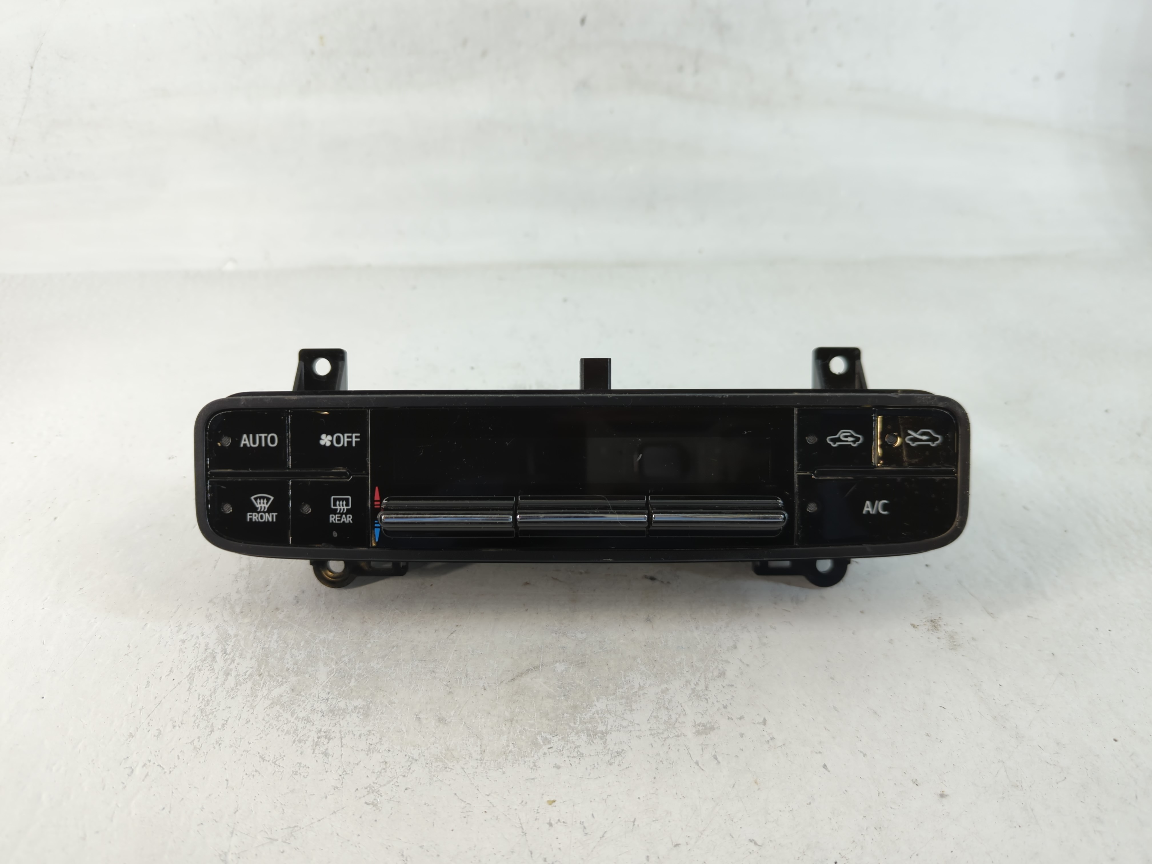 2017-2019 Toyota Corolla Ac Heater Climate Control 75k114 763825 - Oemusedautoparts1.com