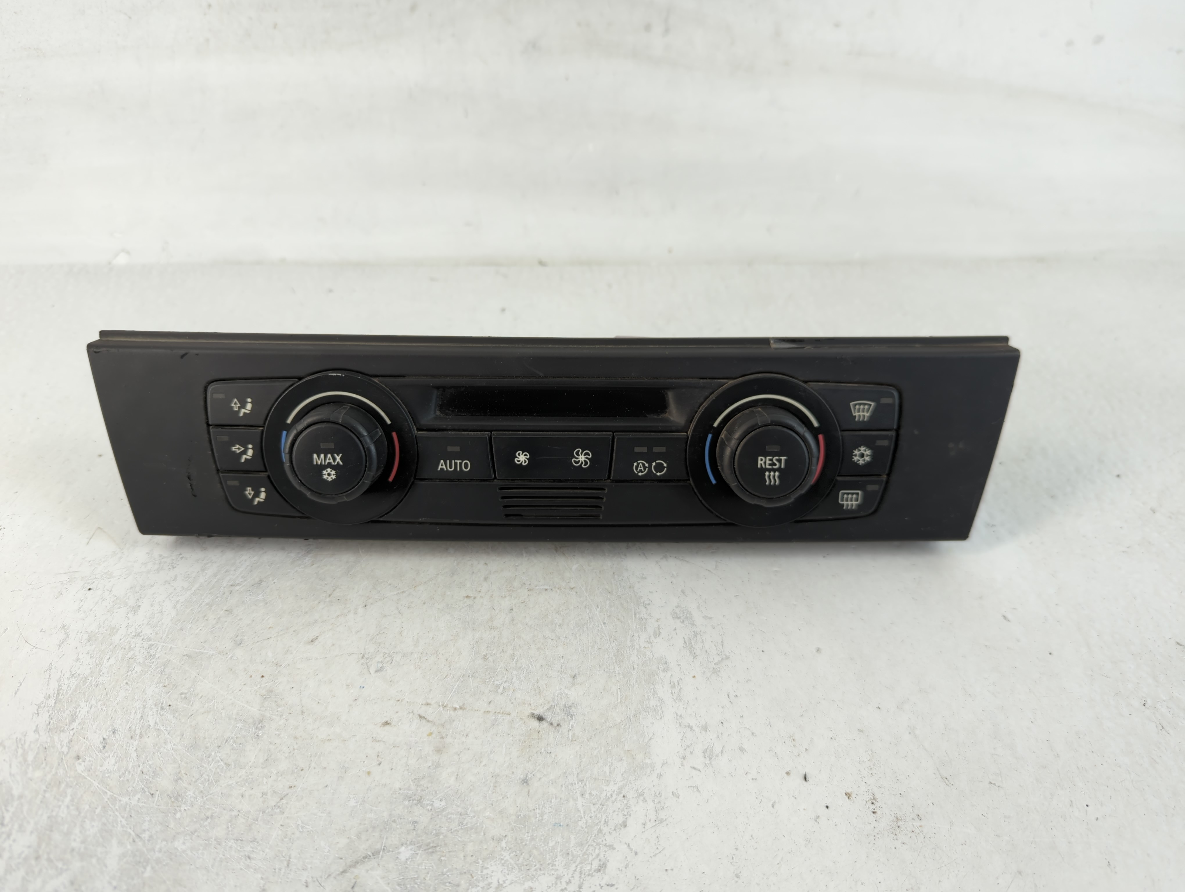 Picture of 2006-2006 Bmw 330i Ac Heater Climate Control 6411 6983944-01 763873