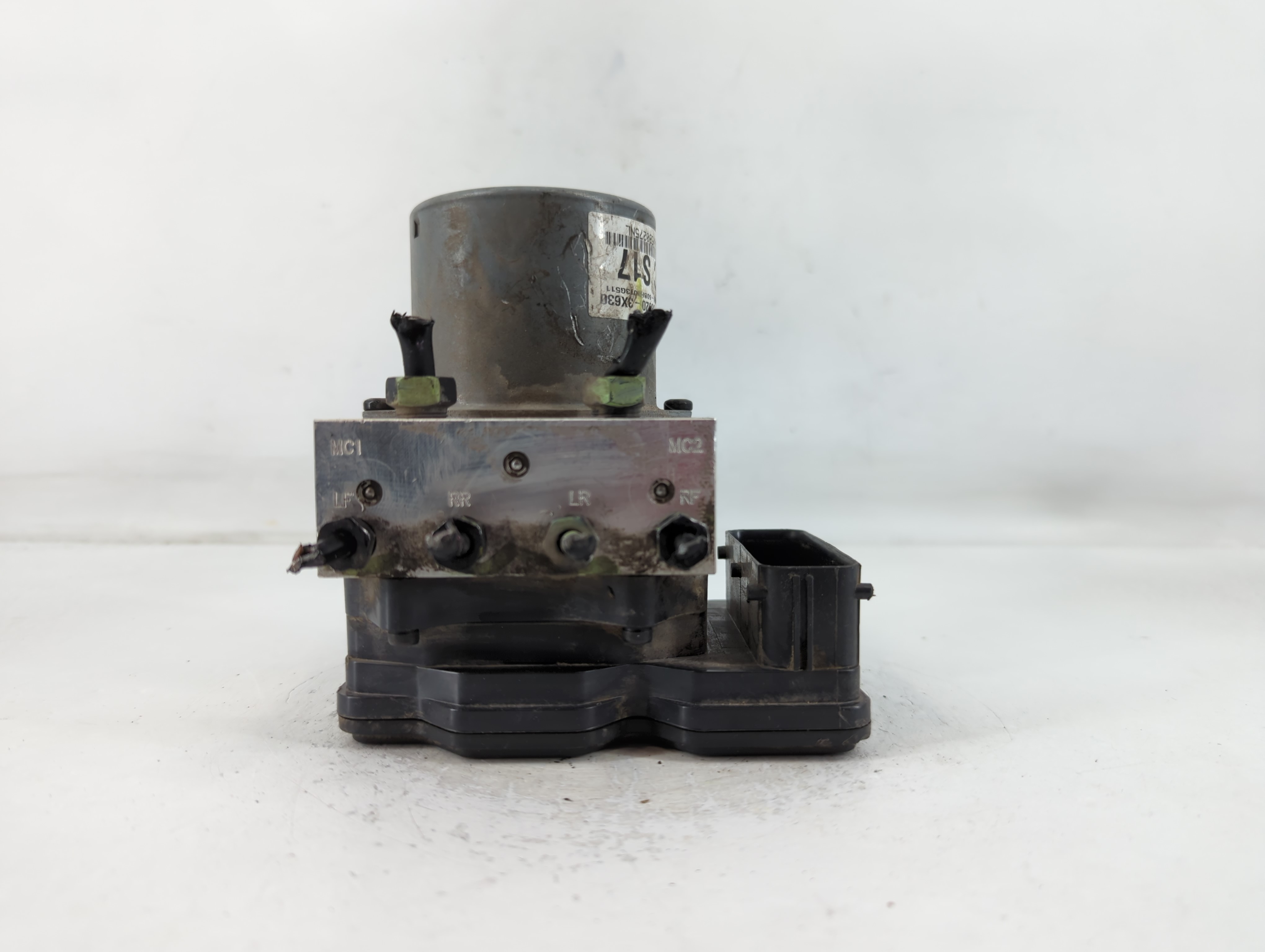 Picture of 2014-2016 Hyundai Elantra Abs Pump Control Module 763881