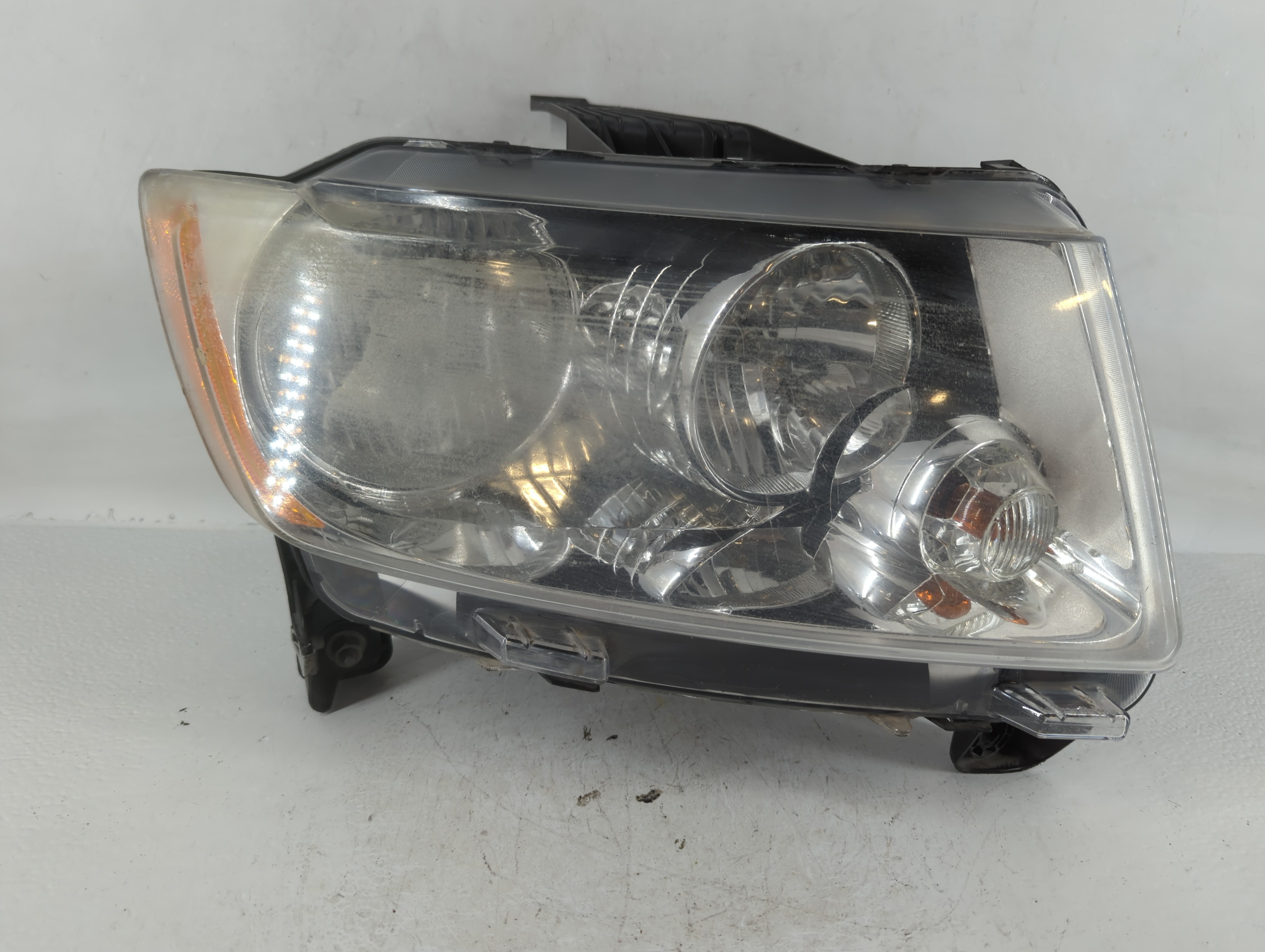 2012 Jeep Compass Passenger Right Oem Head Light Headlight Lamp 763918 - Oemusedautoparts1.com