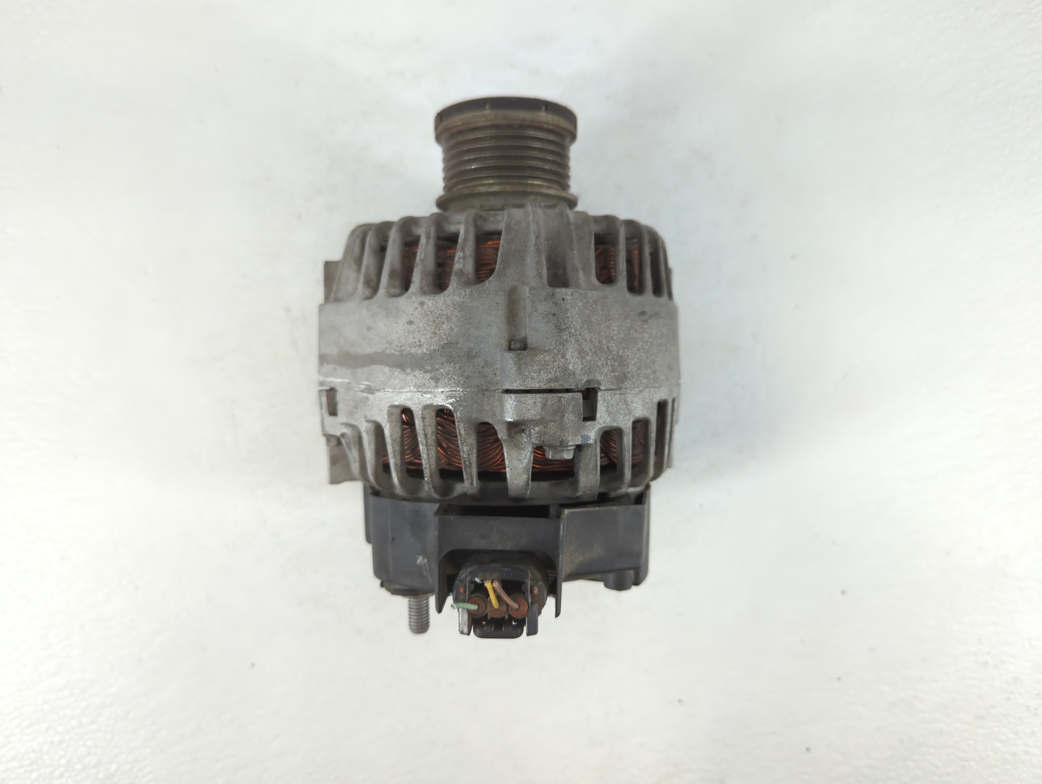 Picture of 2013-2019 Nissan Sentra Alternator Generator Charging Assembly Engine Oem 763983