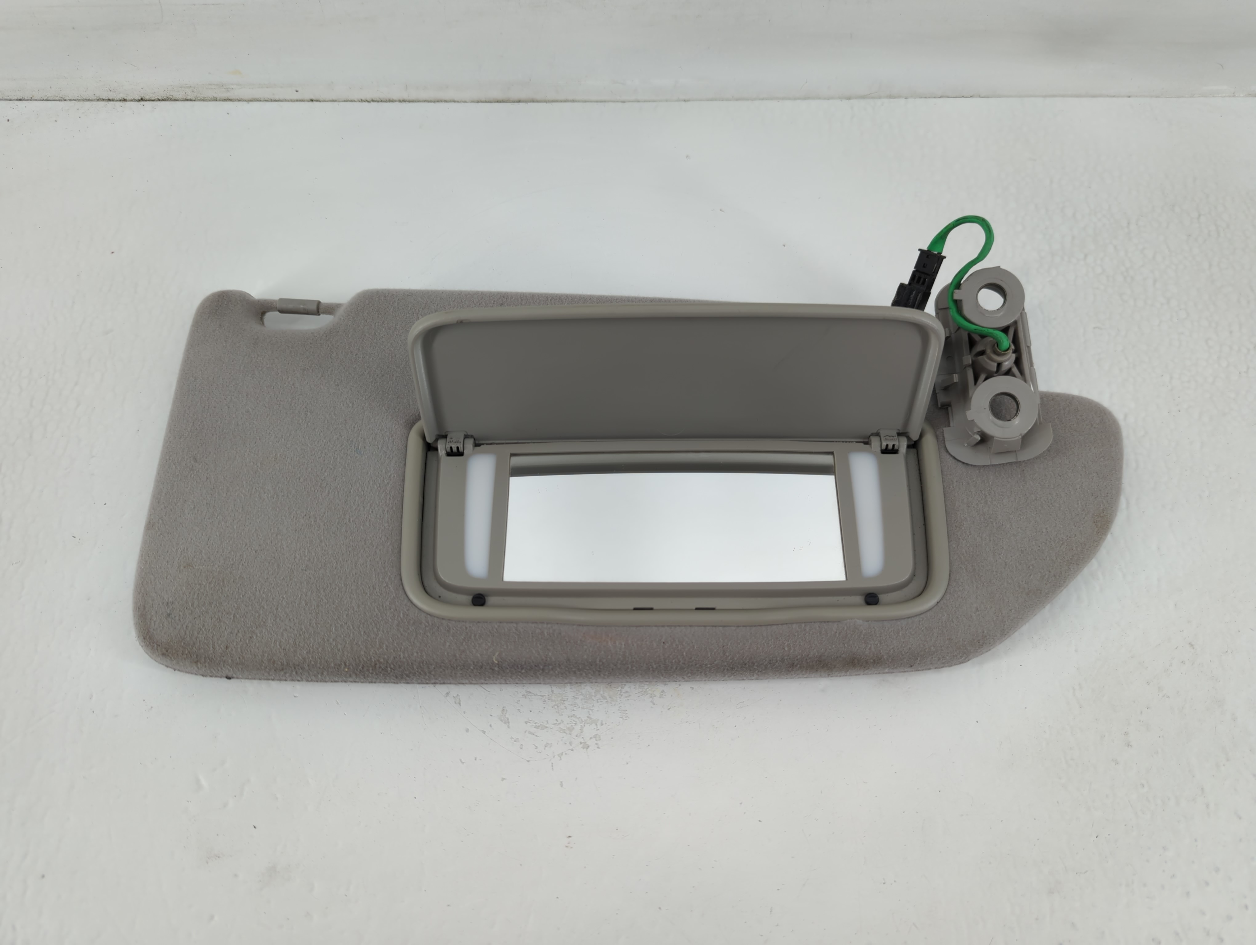 Picture of Volvo V60 Passenger Sun Visor Mirror Right Sunvisor Grey 764013