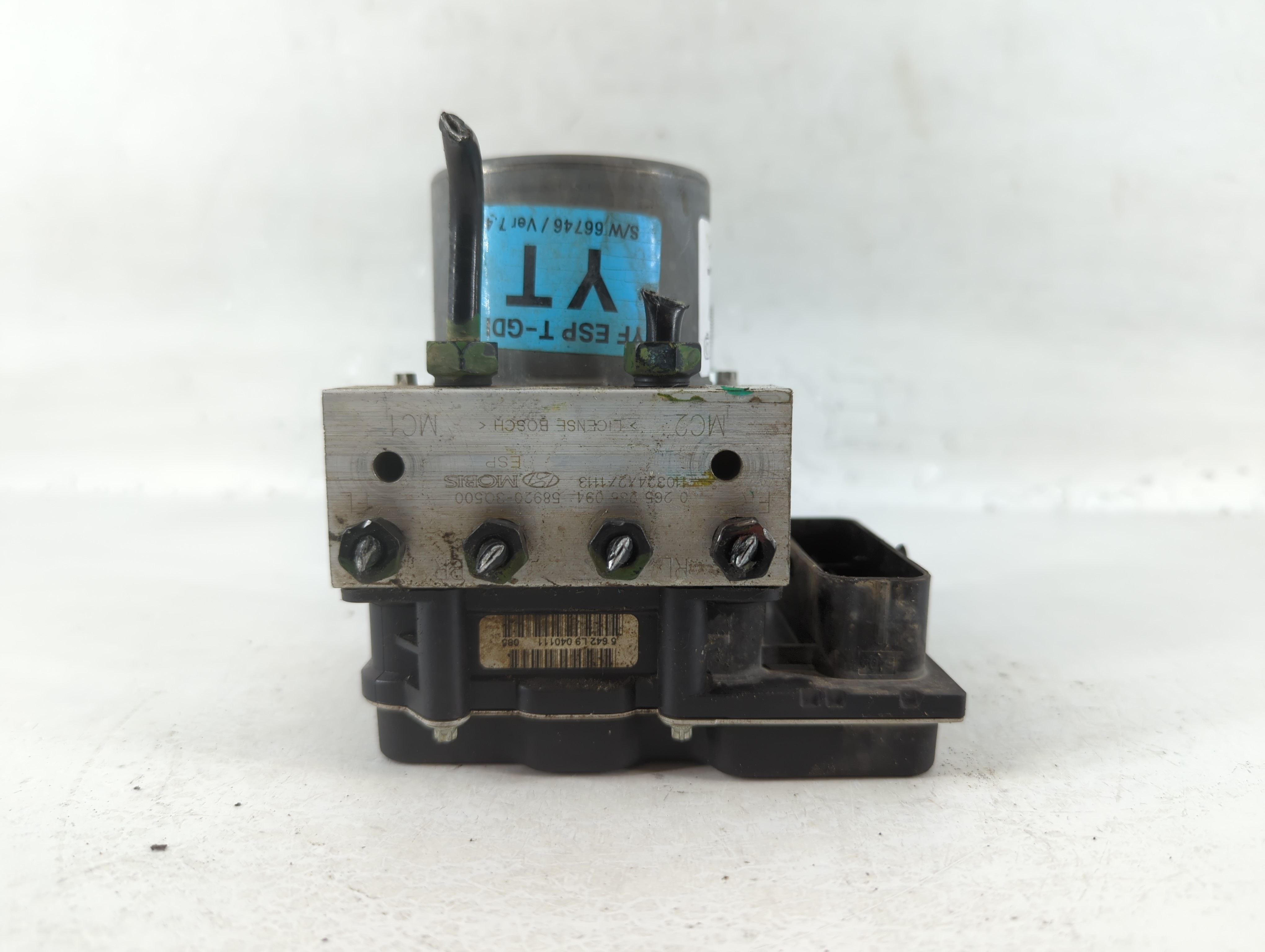 2011-2013 Hyundai Sonata Abs Pump Control Module 764029 - Oemusedautoparts1.com