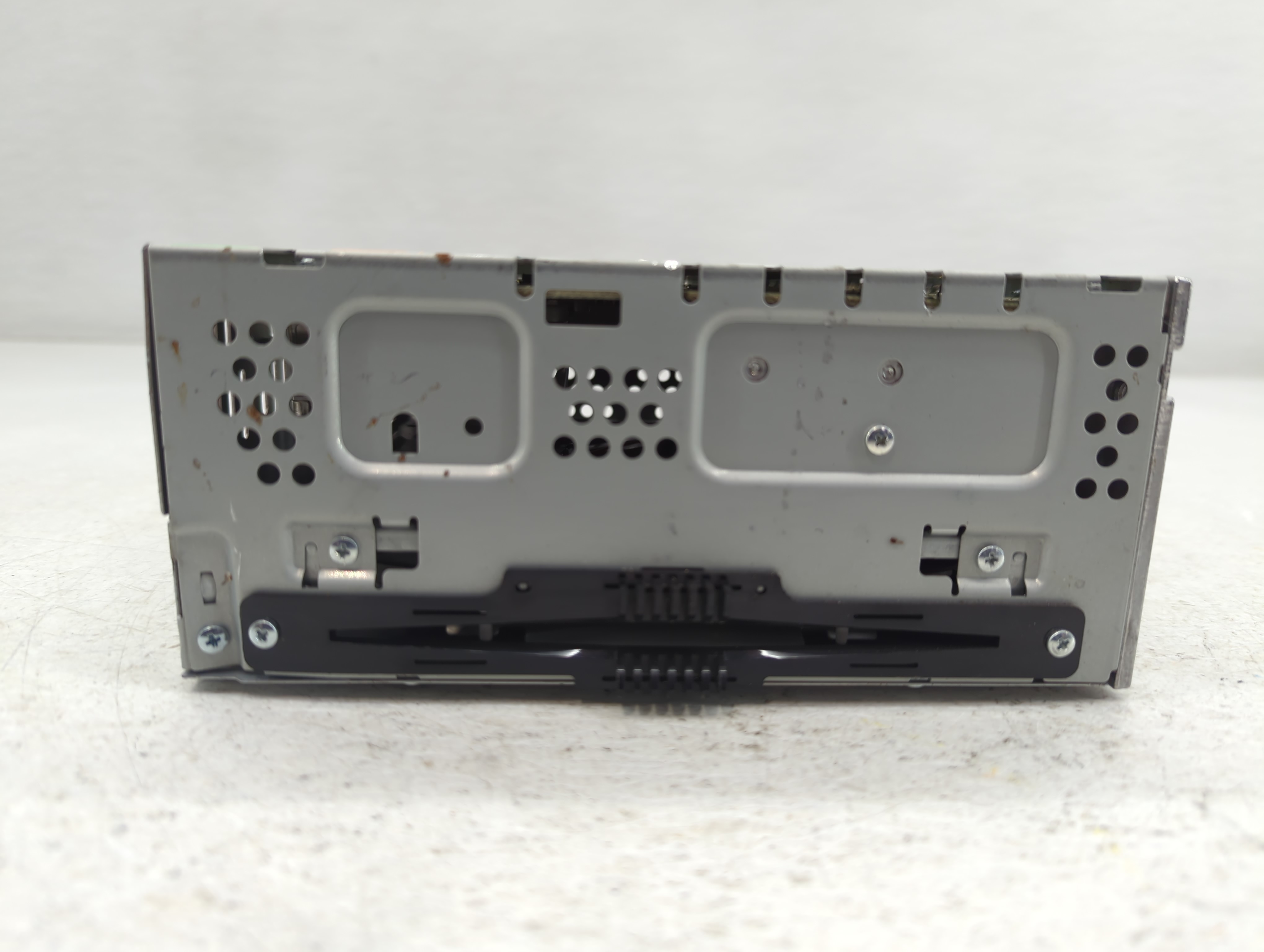2013-2015 Ford Fusion Am Fm Cd Player Radio Receiver 764090 - Oemusedautoparts1.com
