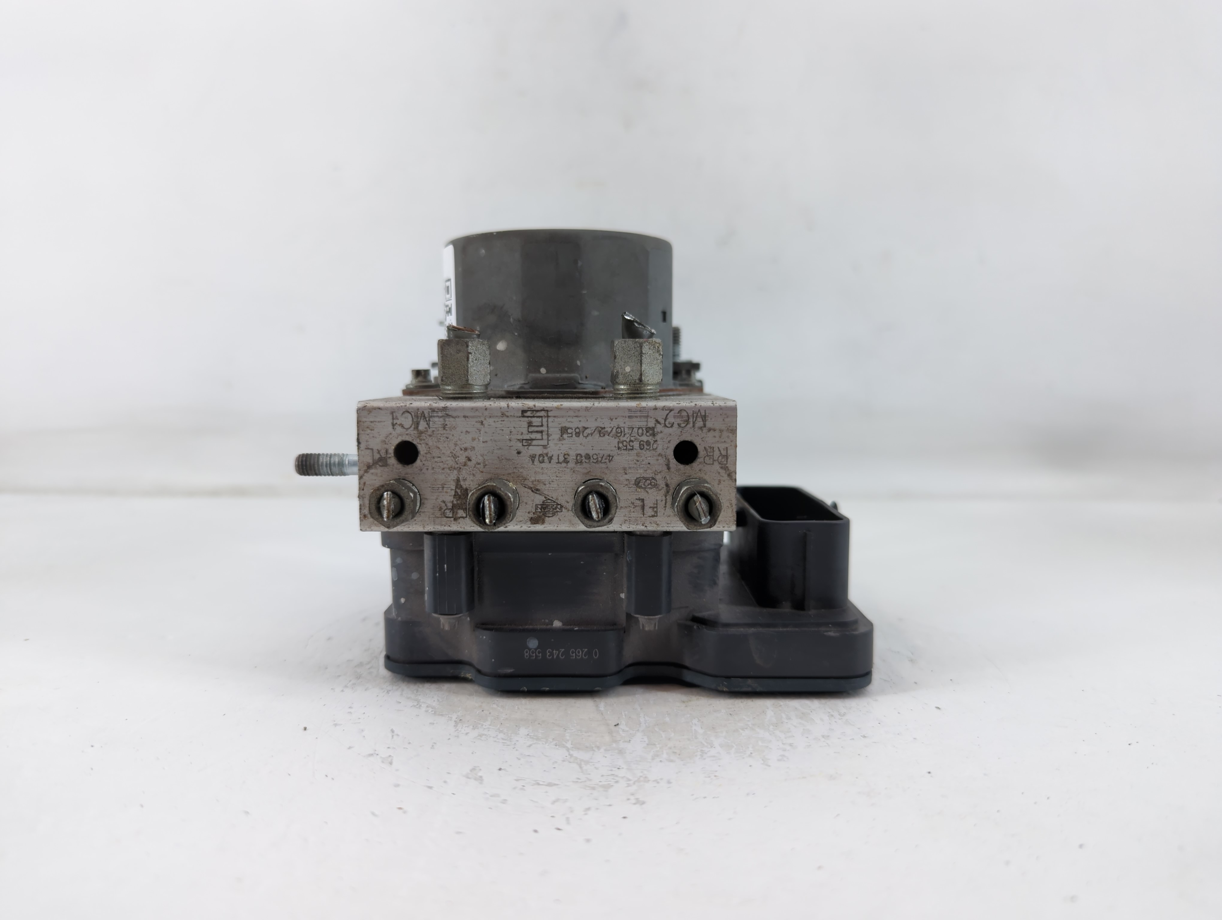 2013-2015 Nissan Altima Abs Pump Control Module 764138 - Oemusedautoparts1.com