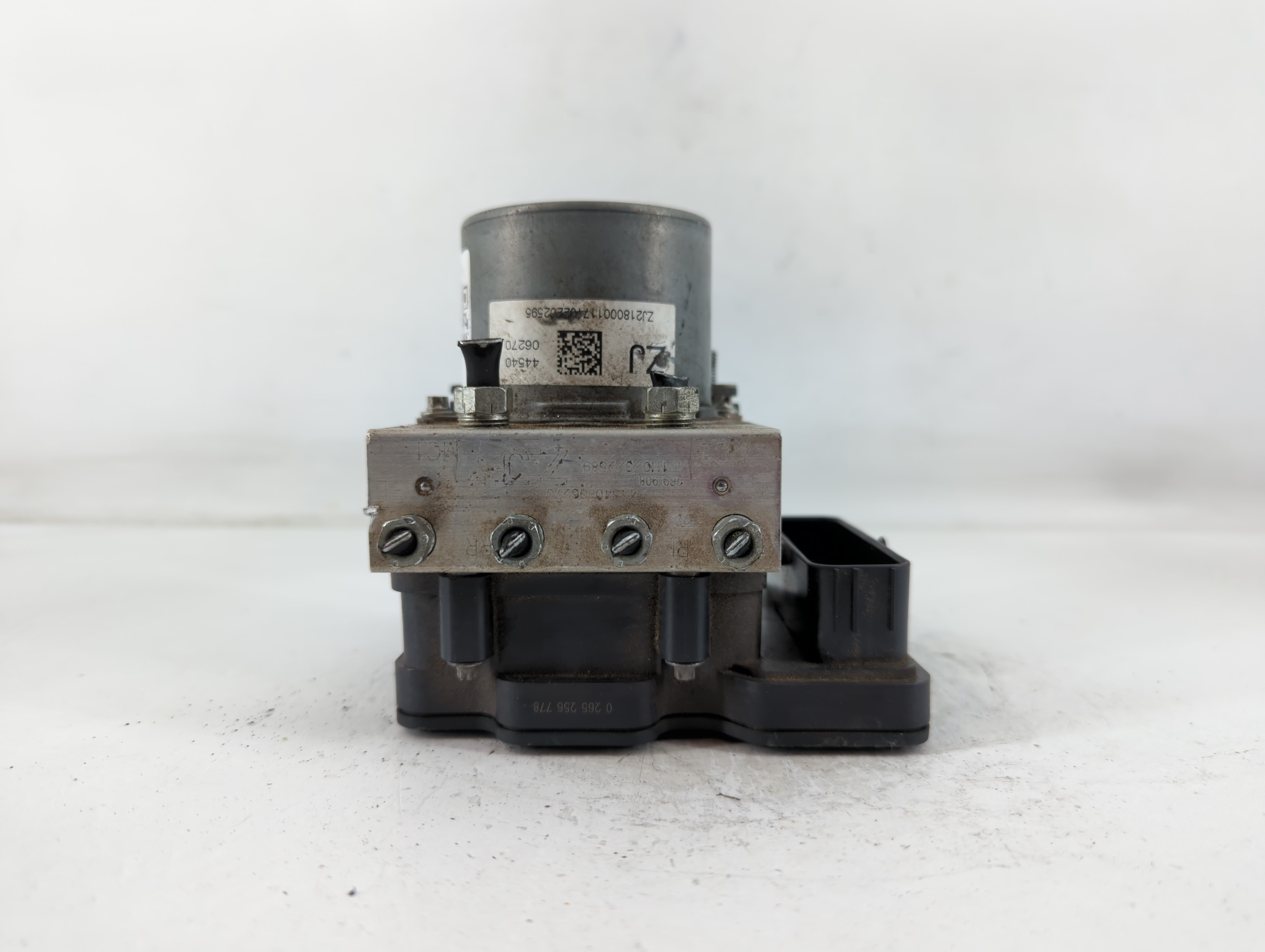 2018-2020 Toyota Camry Abs Pump Control Module 764154 - Oemusedautoparts1.com