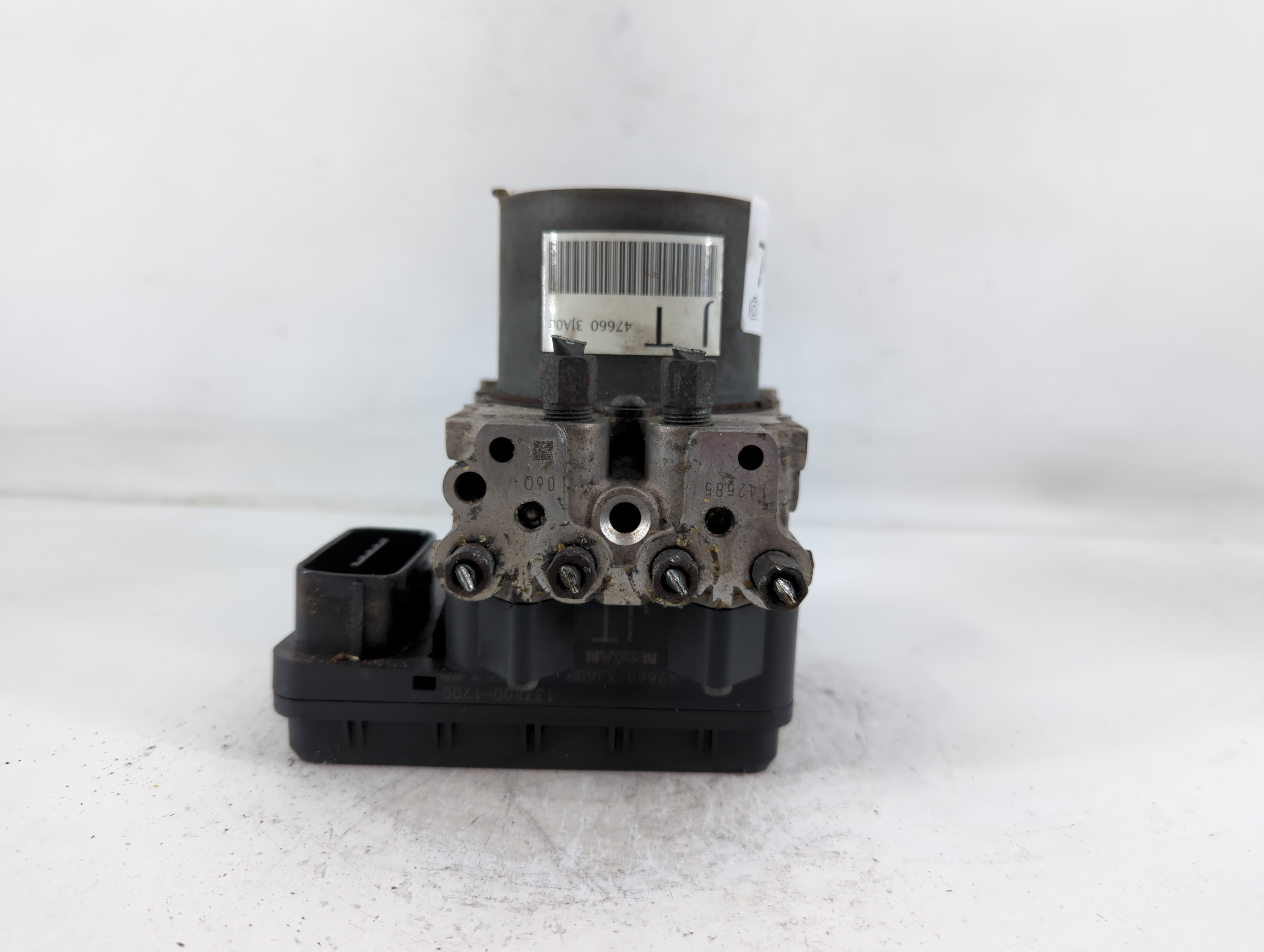 2014-2014 Infiniti Qx60 Abs Pump Control Module 764157 - Oemusedautoparts1.com