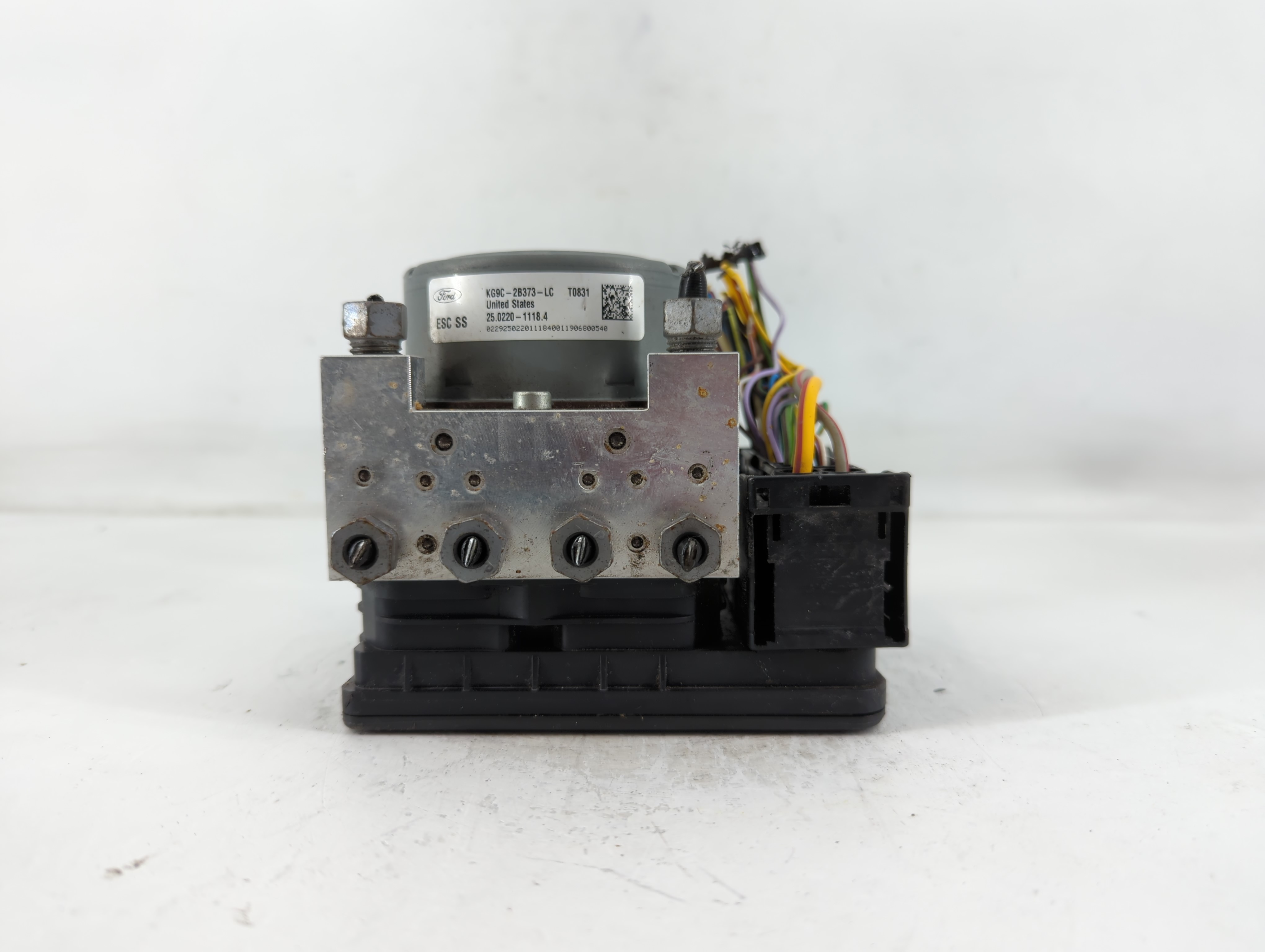2019-2020 Ford Fusion Abs Pump Control Module 764189 - Oemusedautoparts1.com