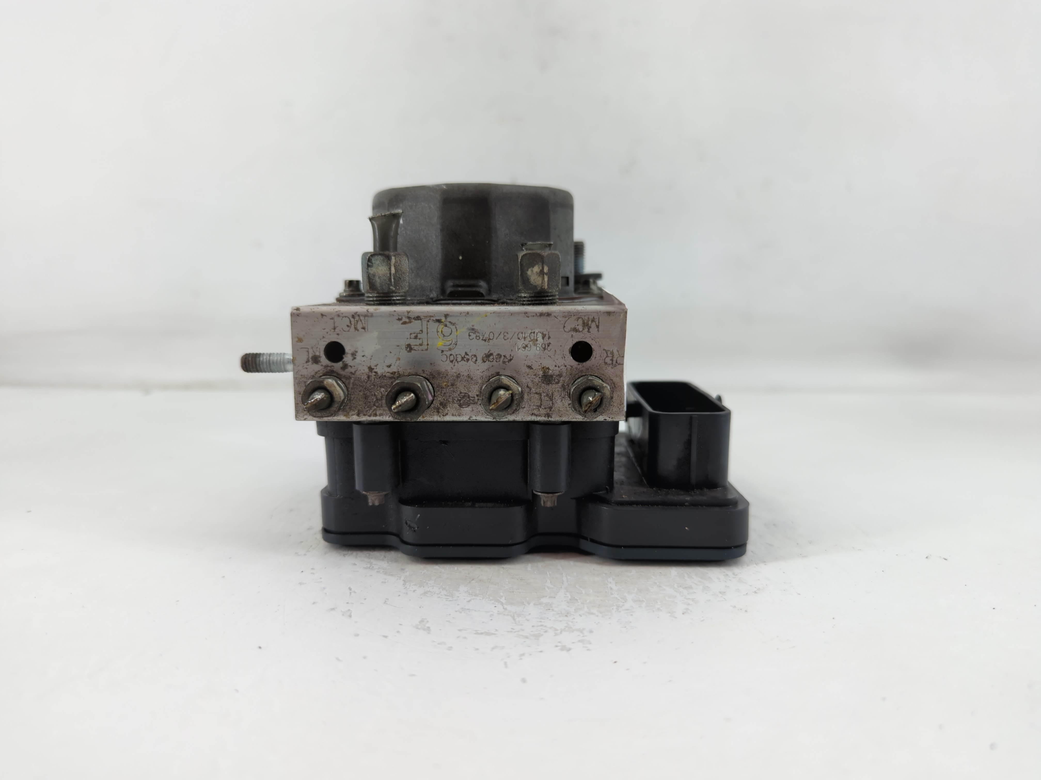 2014-2015 Nissan Sentra Abs Pump Control Module 764217 - Oemusedautoparts1.com