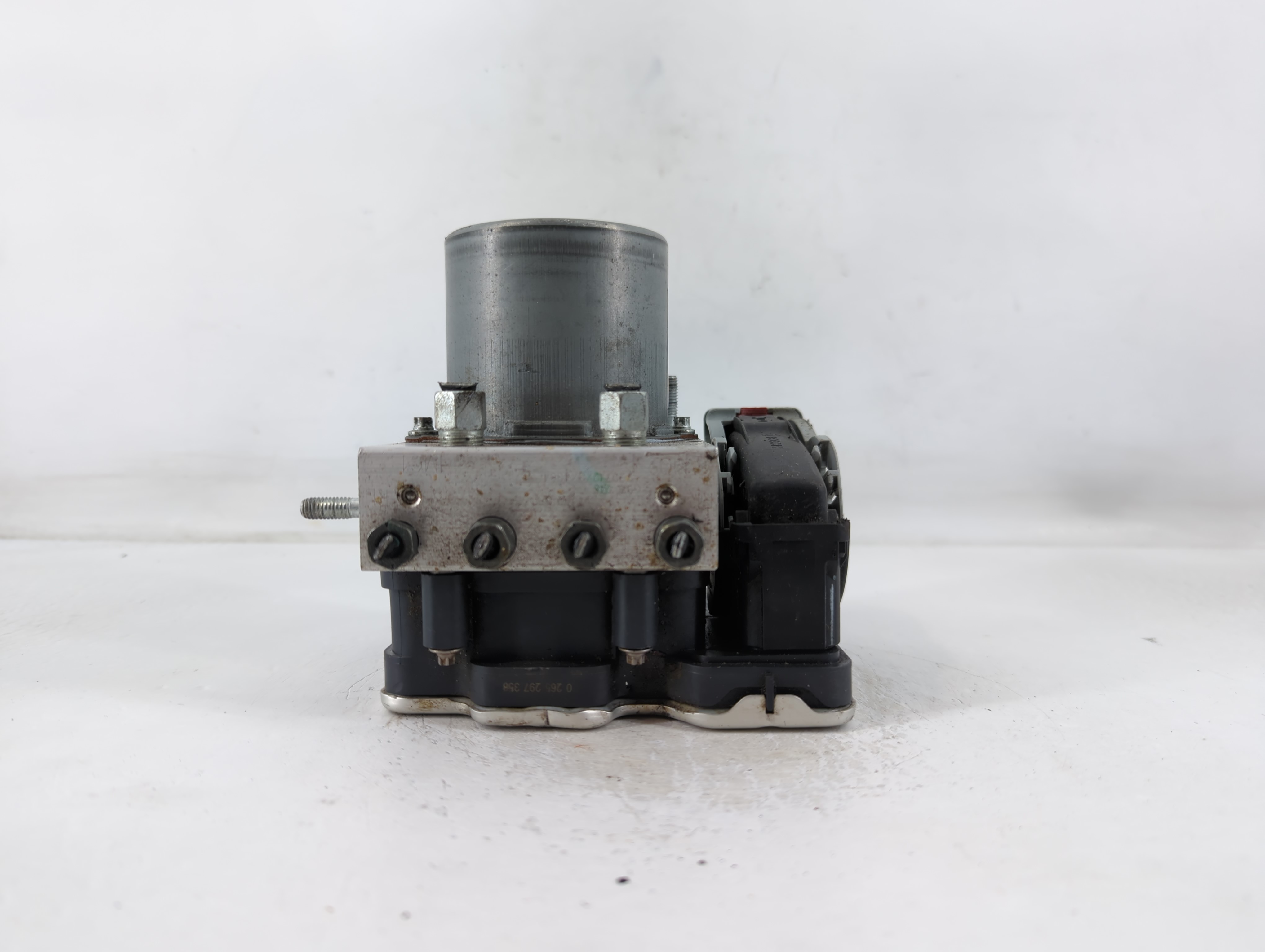 2021-2022 Nissan Rogue Abs Pump Control Module 764258 - Oemusedautoparts1.com
