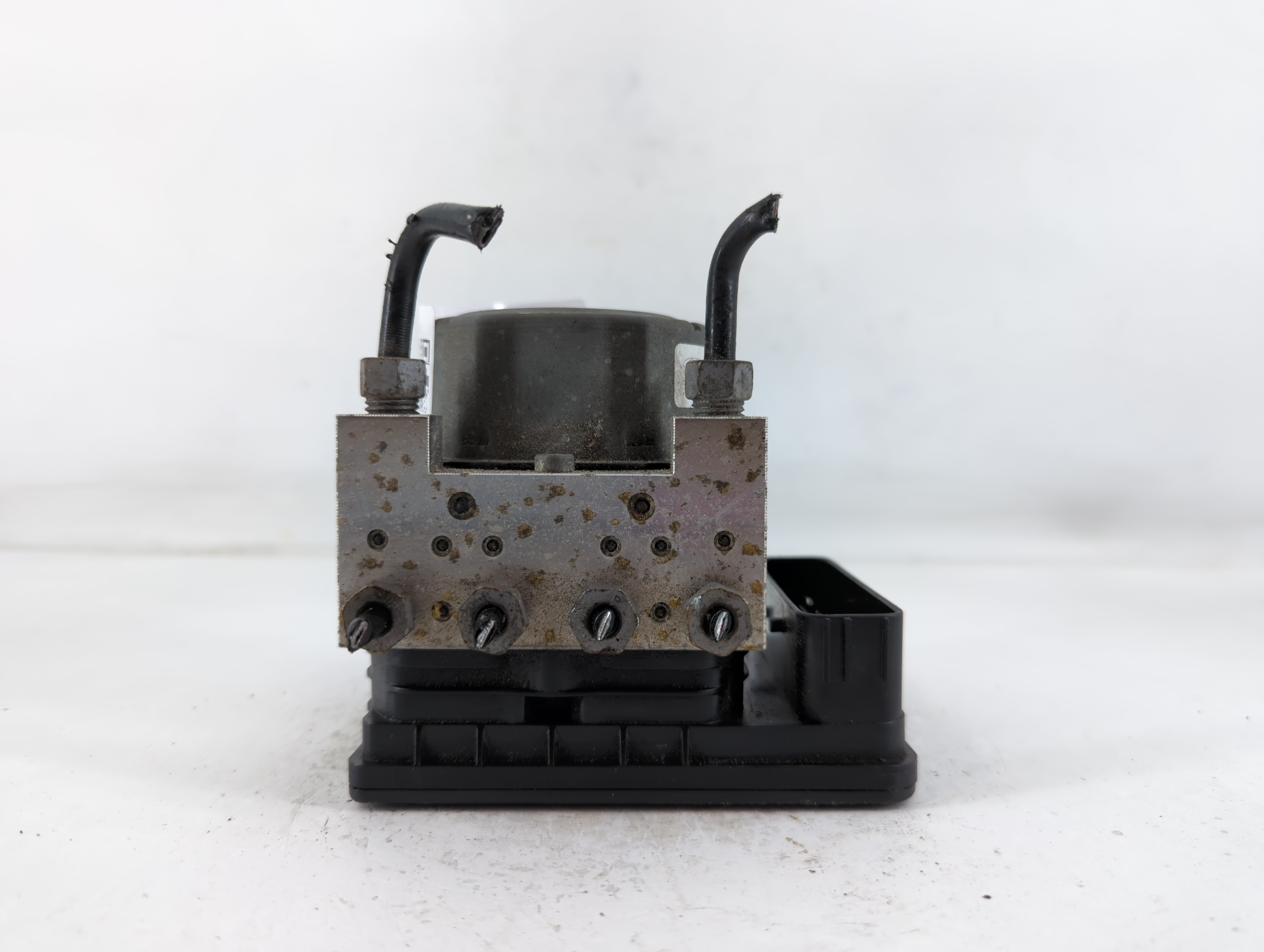 2019-2020 Ford Edge Abs Pump Control Module 764275 - Oemusedautoparts1.com