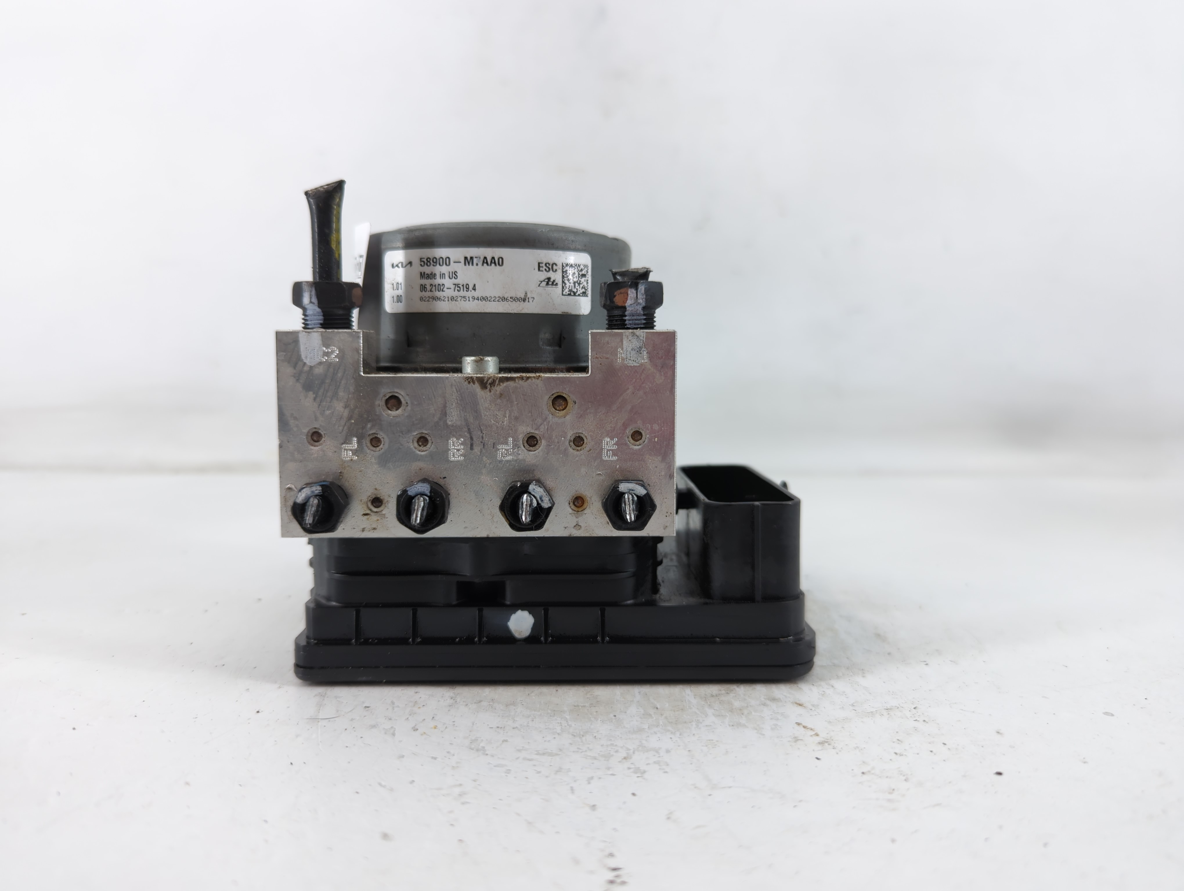 2022 Kia Forte Abs Pump Control Module 764276 - Oemusedautoparts1.com