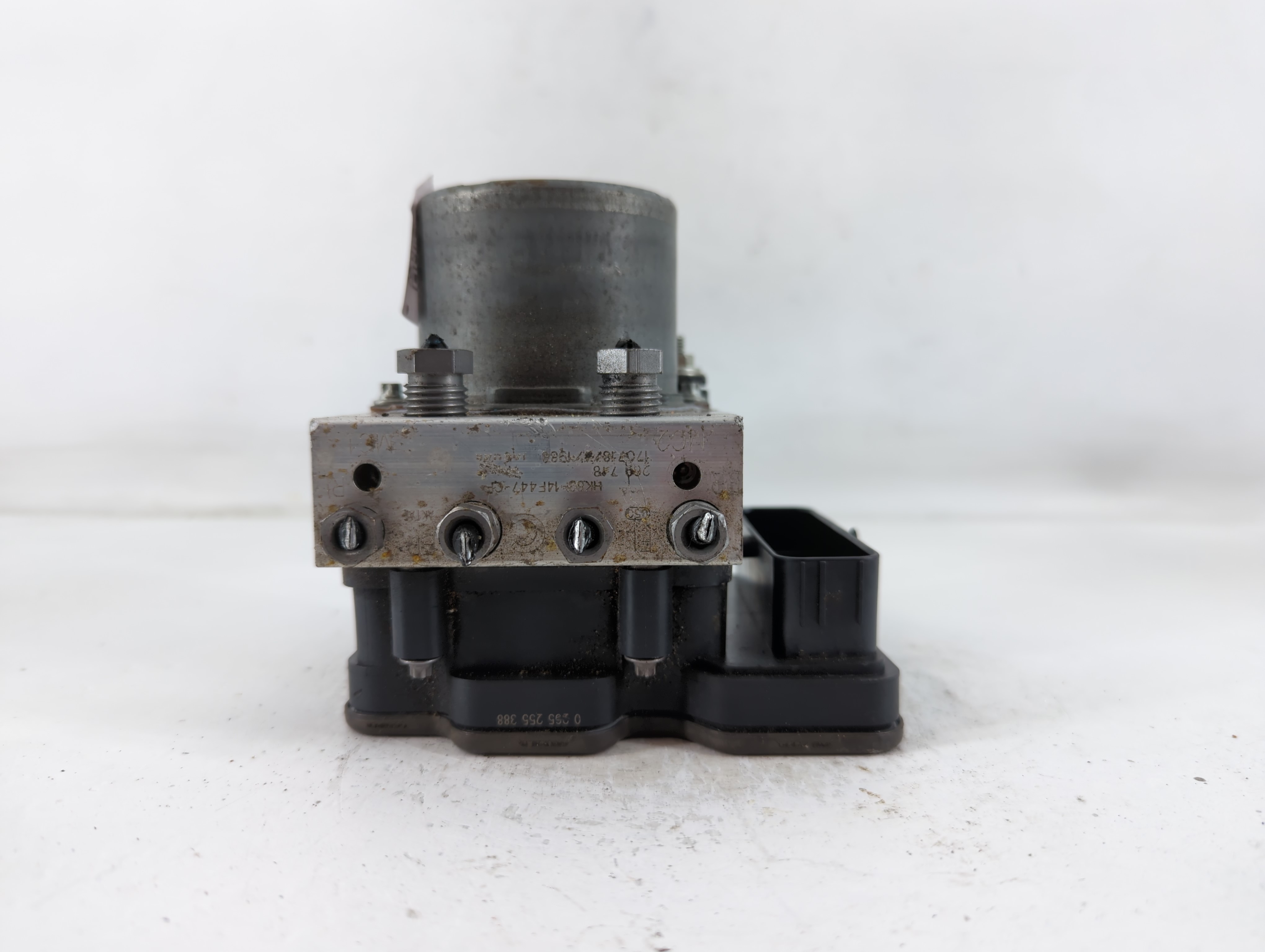 Picture of 2018-2018 Jaguar Xe Abs Pump Control Module 764299