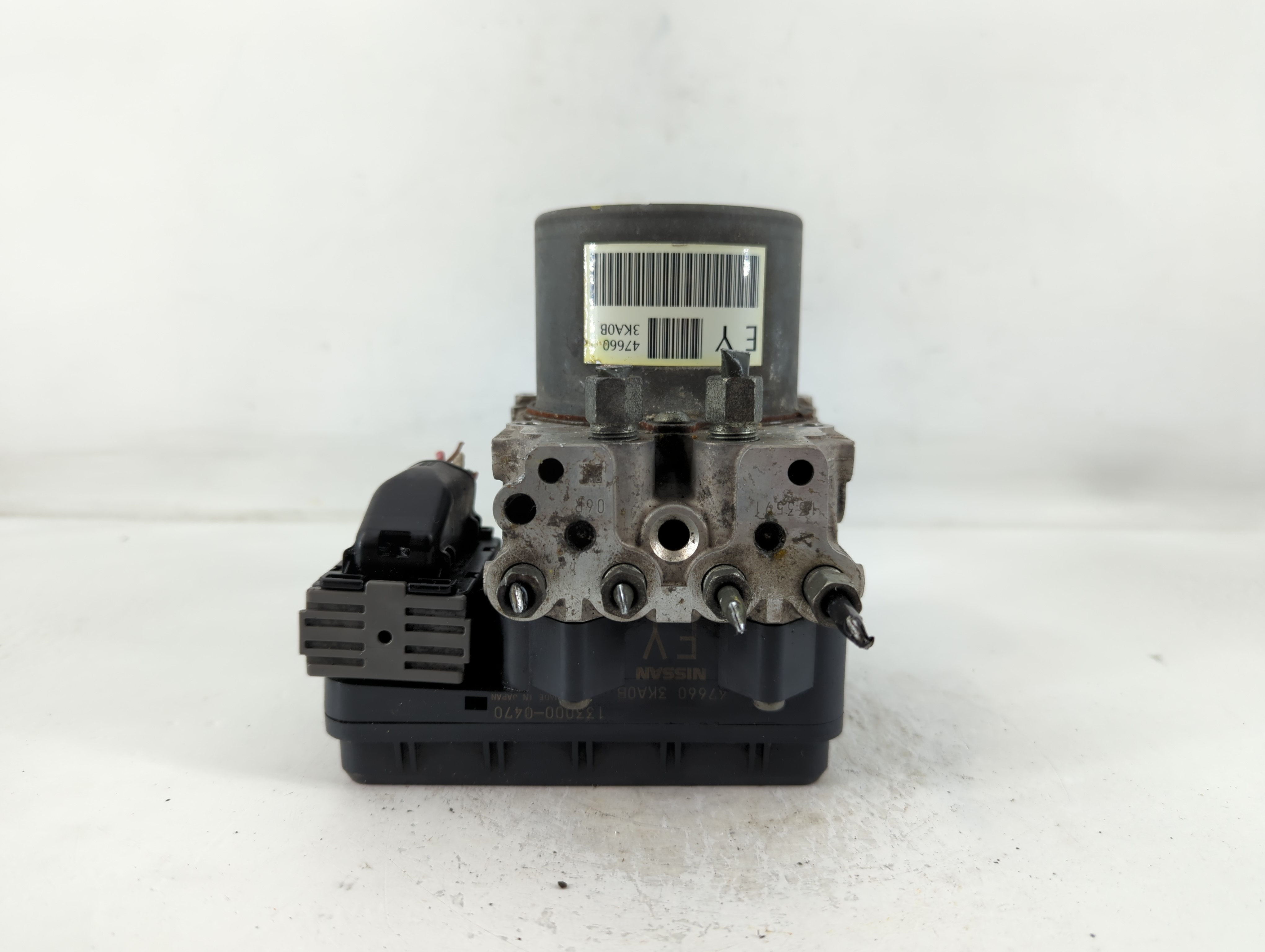2013-2014 Nissan Pathfinder Abs Pump Control Module 764310 - Oemusedautoparts1.com