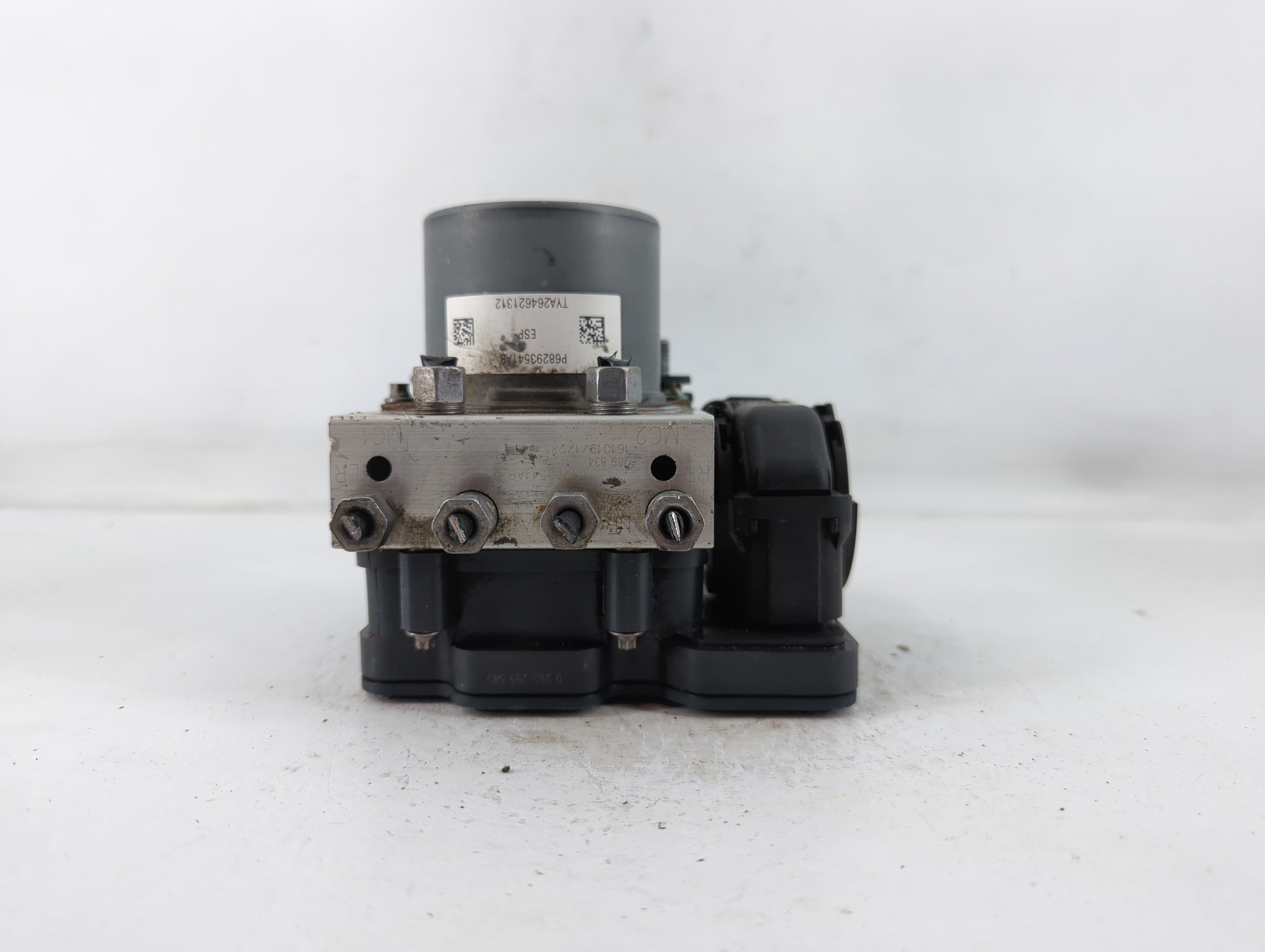 2017-2017 Jeep Cherokee Abs Pump Control Module 764312 - Oemusedautoparts1.com