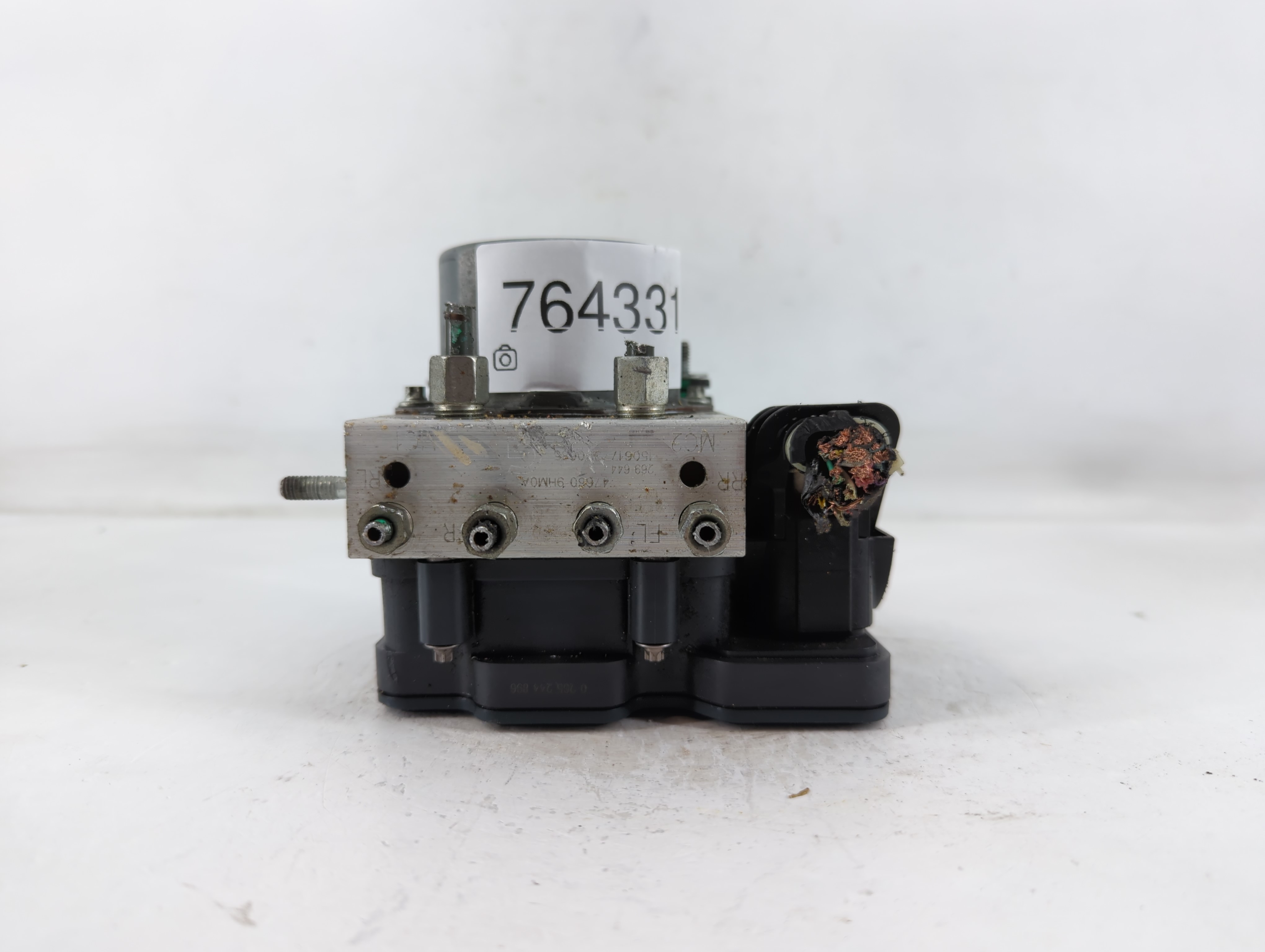 2015-2015 Nissan Altima Abs Pump Control Module 764331 - Oemusedautoparts1.com