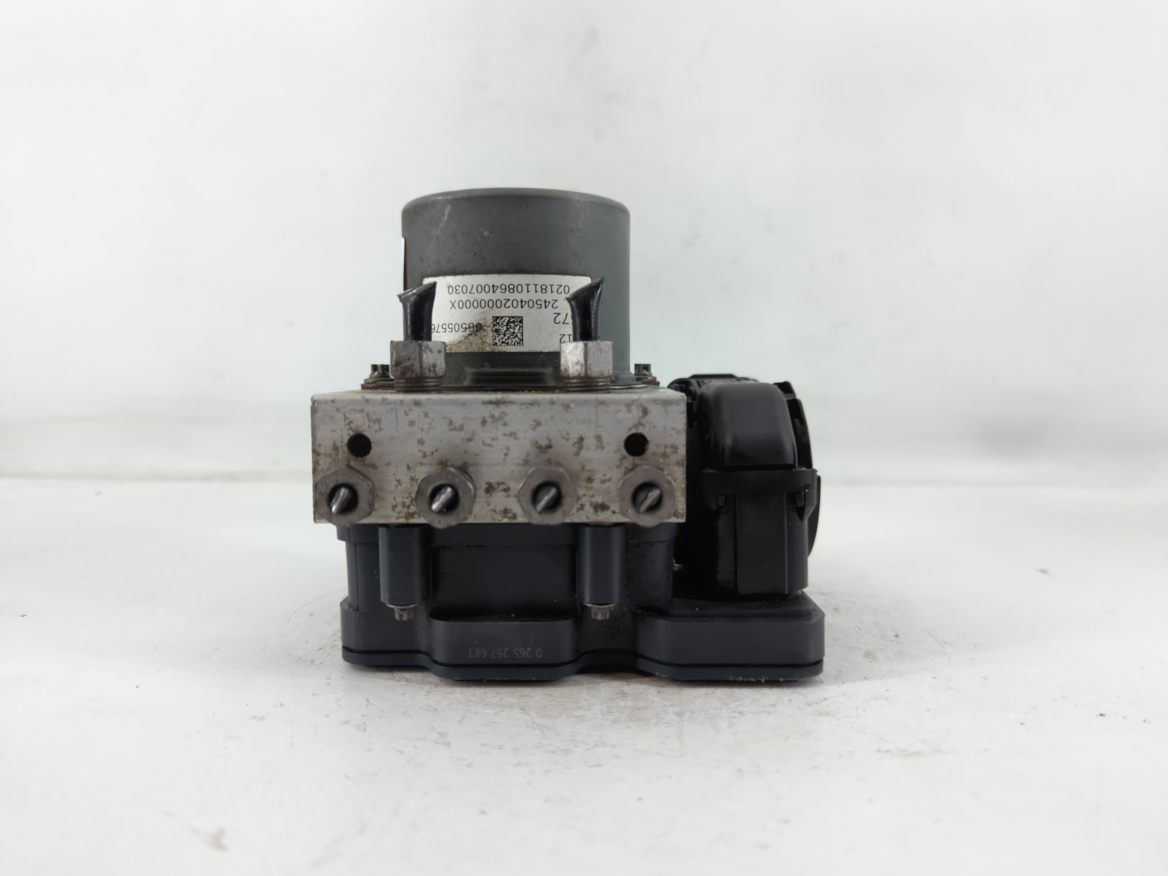 2018-2018 Chevrolet Cruze Abs Pump Control Module 764333 - Oemusedautoparts1.com