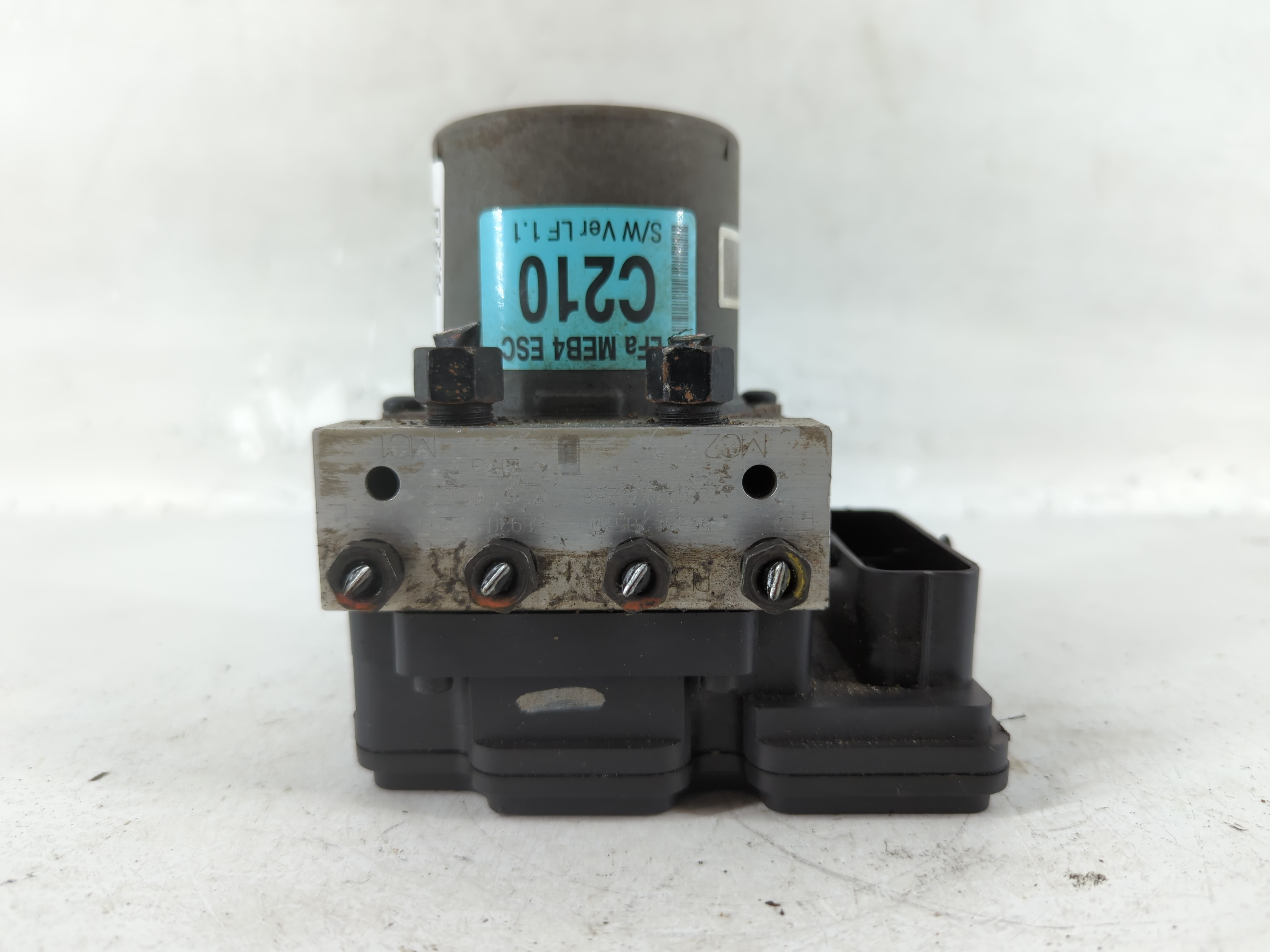 2018-2019 Hyundai Sonata Abs Pump Control Module 764341 - Oemusedautoparts1.com