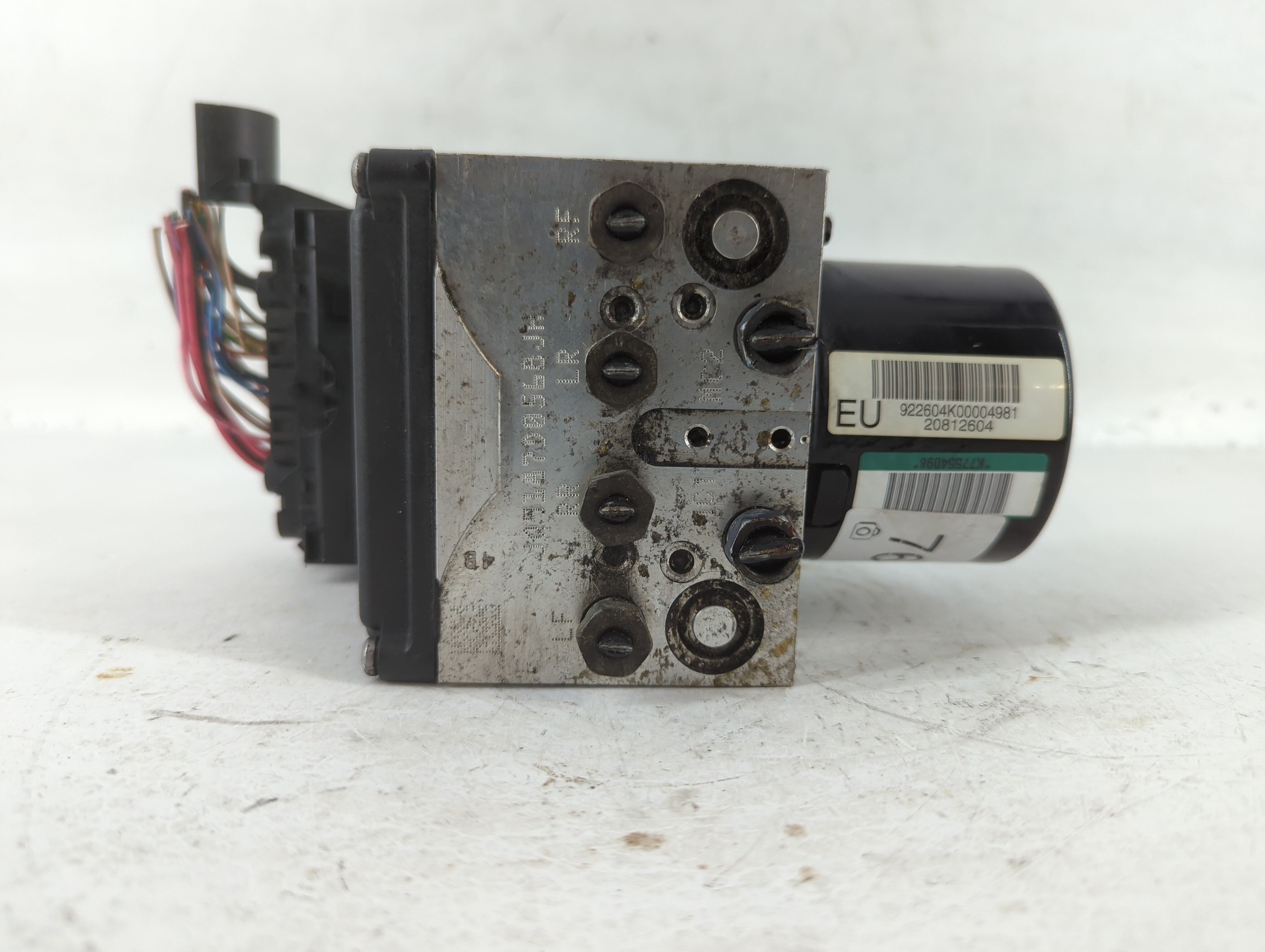 2010-2010 Chevrolet Malibu Abs Pump Control Module 764358 - Oemusedautoparts1.com