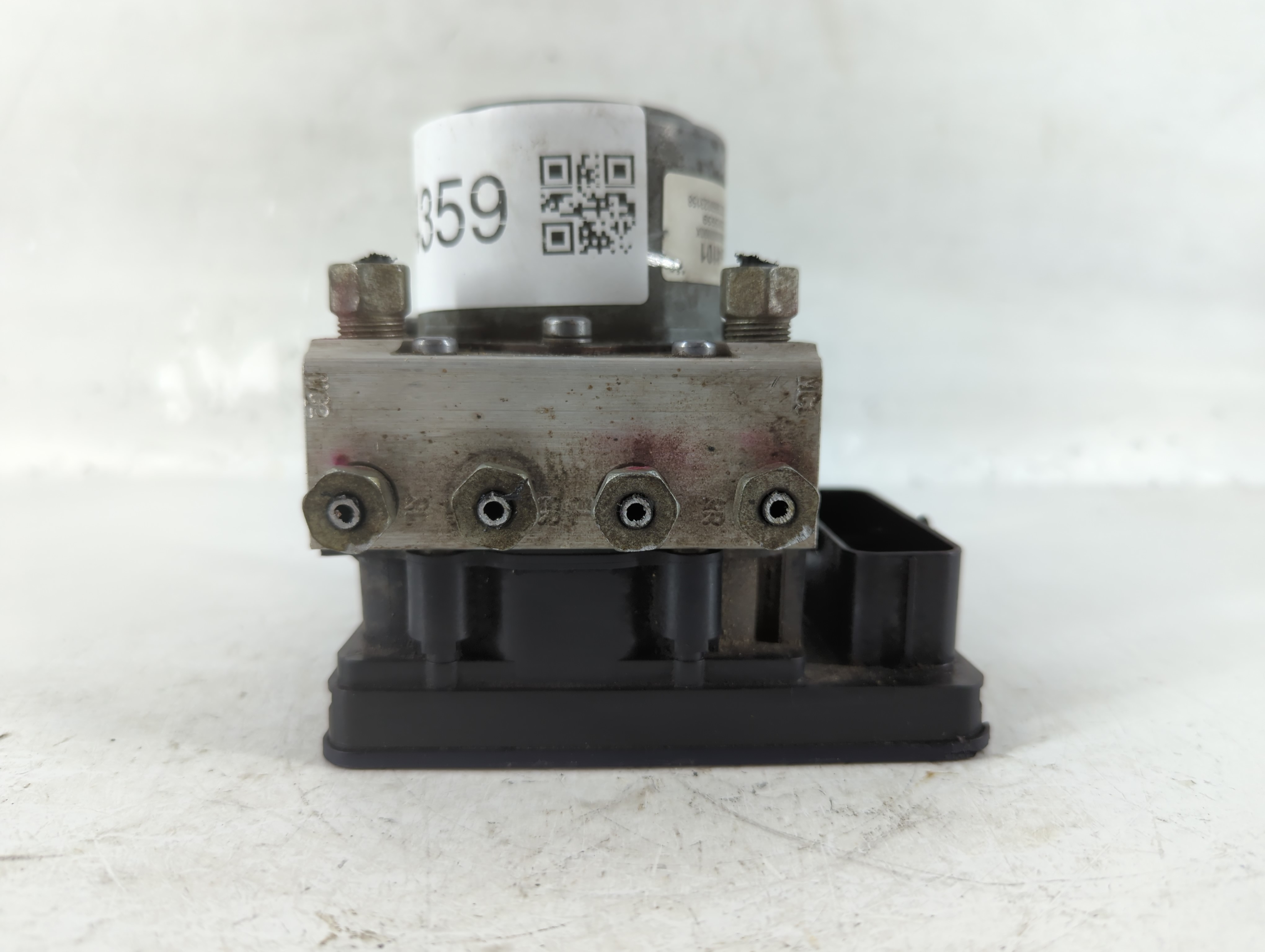 2014-2016 Chevrolet Impala Abs Pump Control Module 764359 - Oemusedautoparts1.com