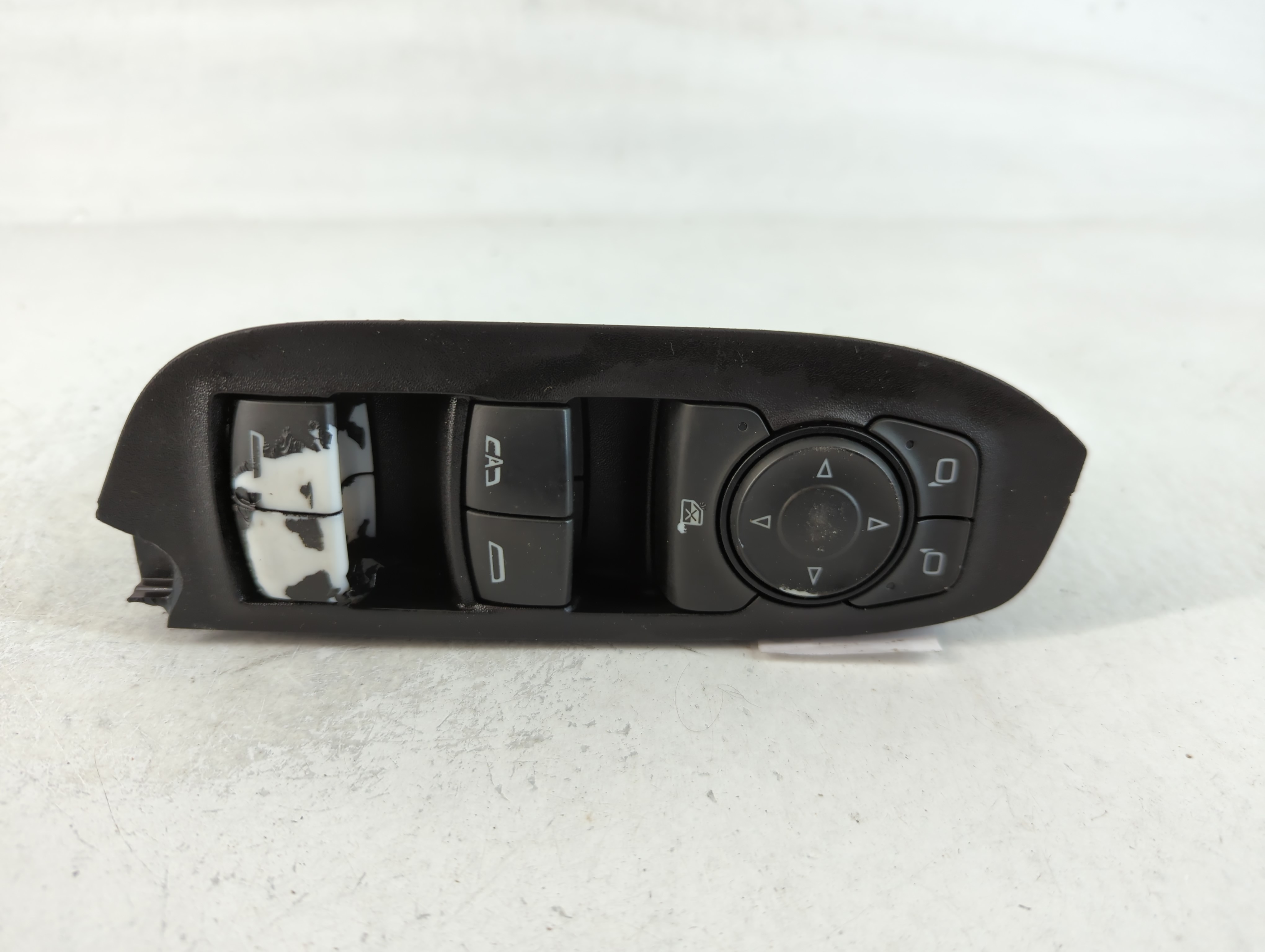 2018-2022 Chevrolet Equinox Driver Left Door Master Power Window Switch 764379 - Oemusedautoparts1.com