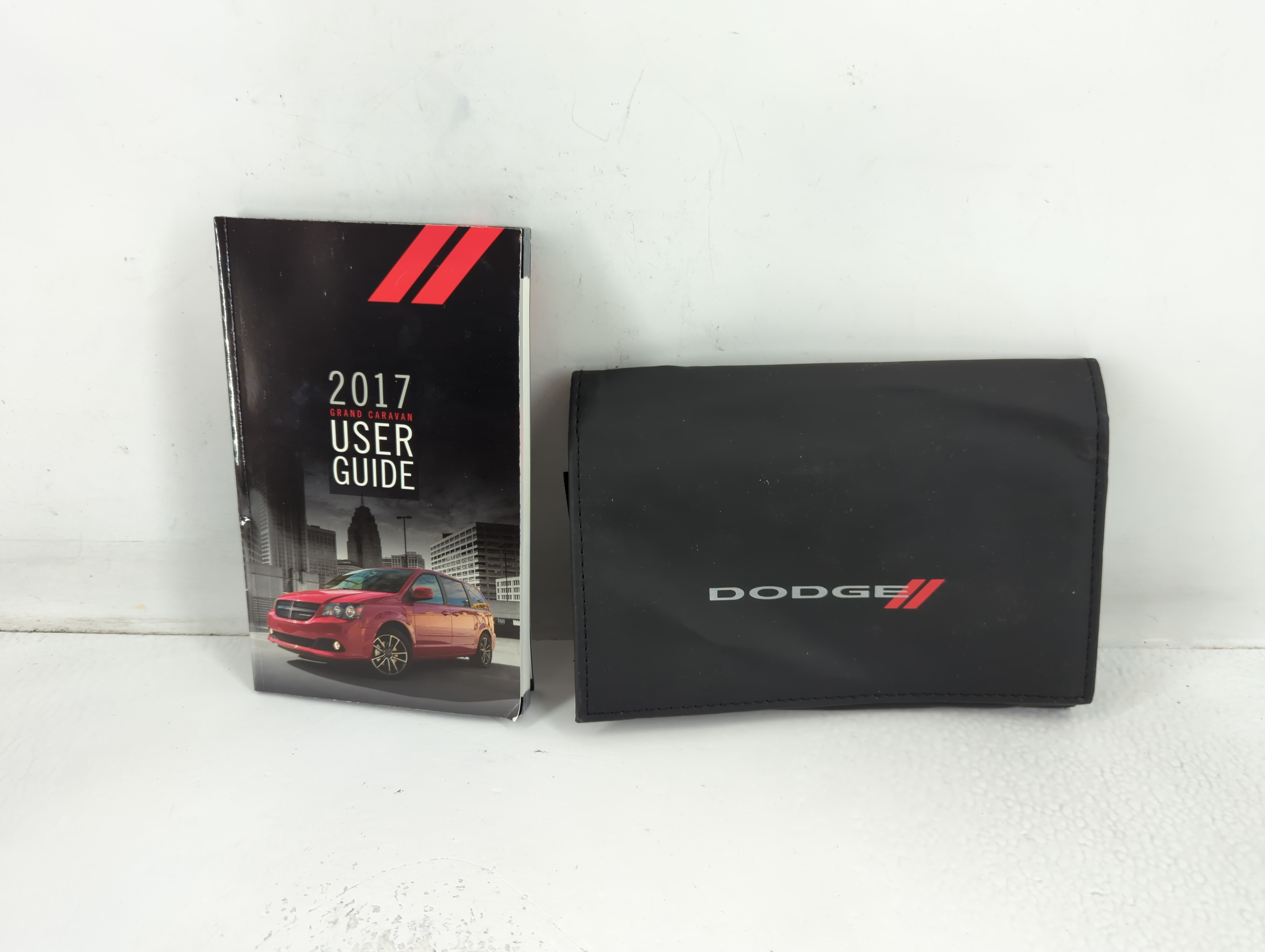 Picture of 2017 Dodge Grand Caravan Owners Manual Book Guide 764445