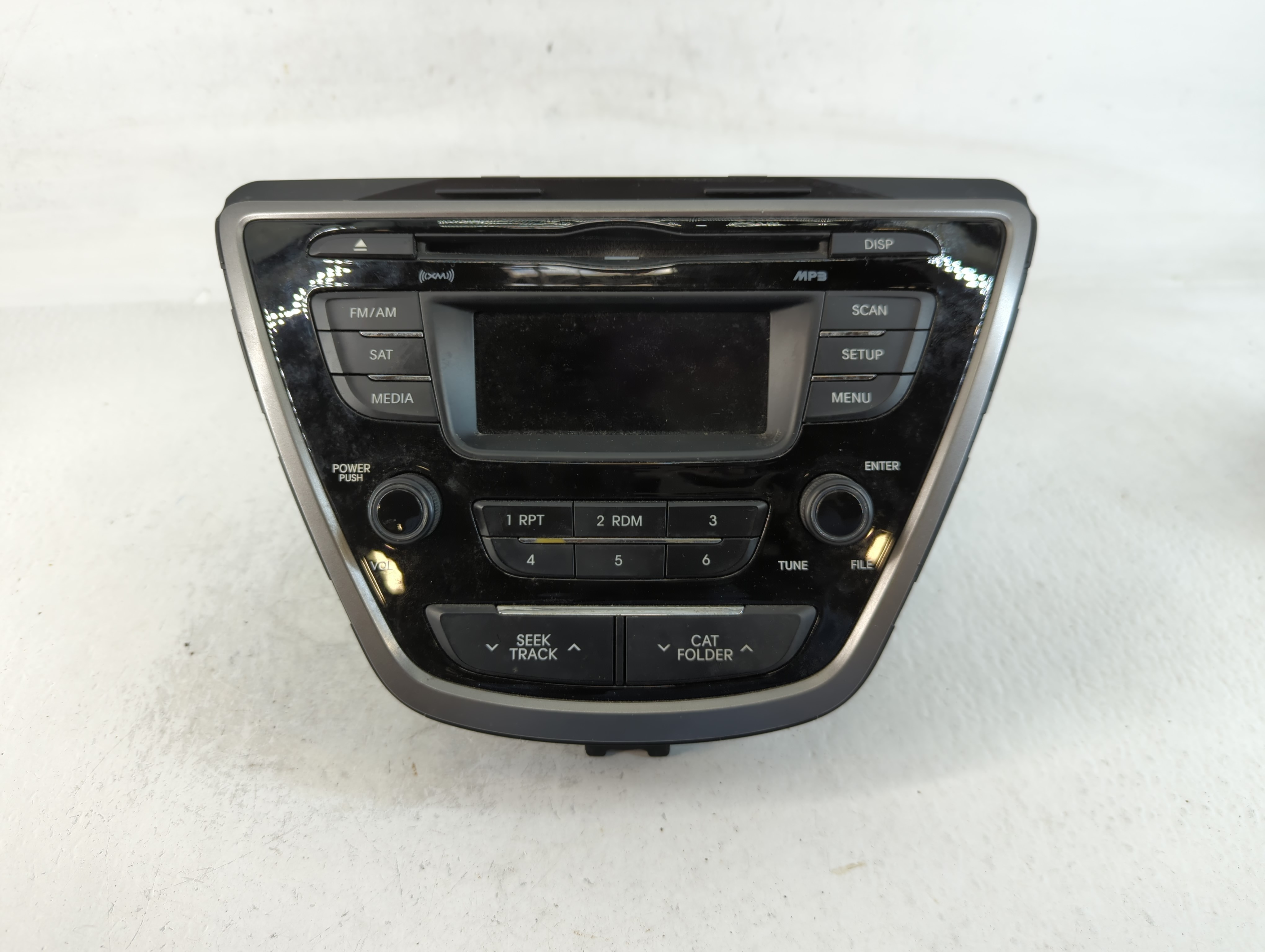 2013-2013 Hyundai Elantra Am Fm Cd Player Radio Receiver 764463 - Oemusedautoparts1.com