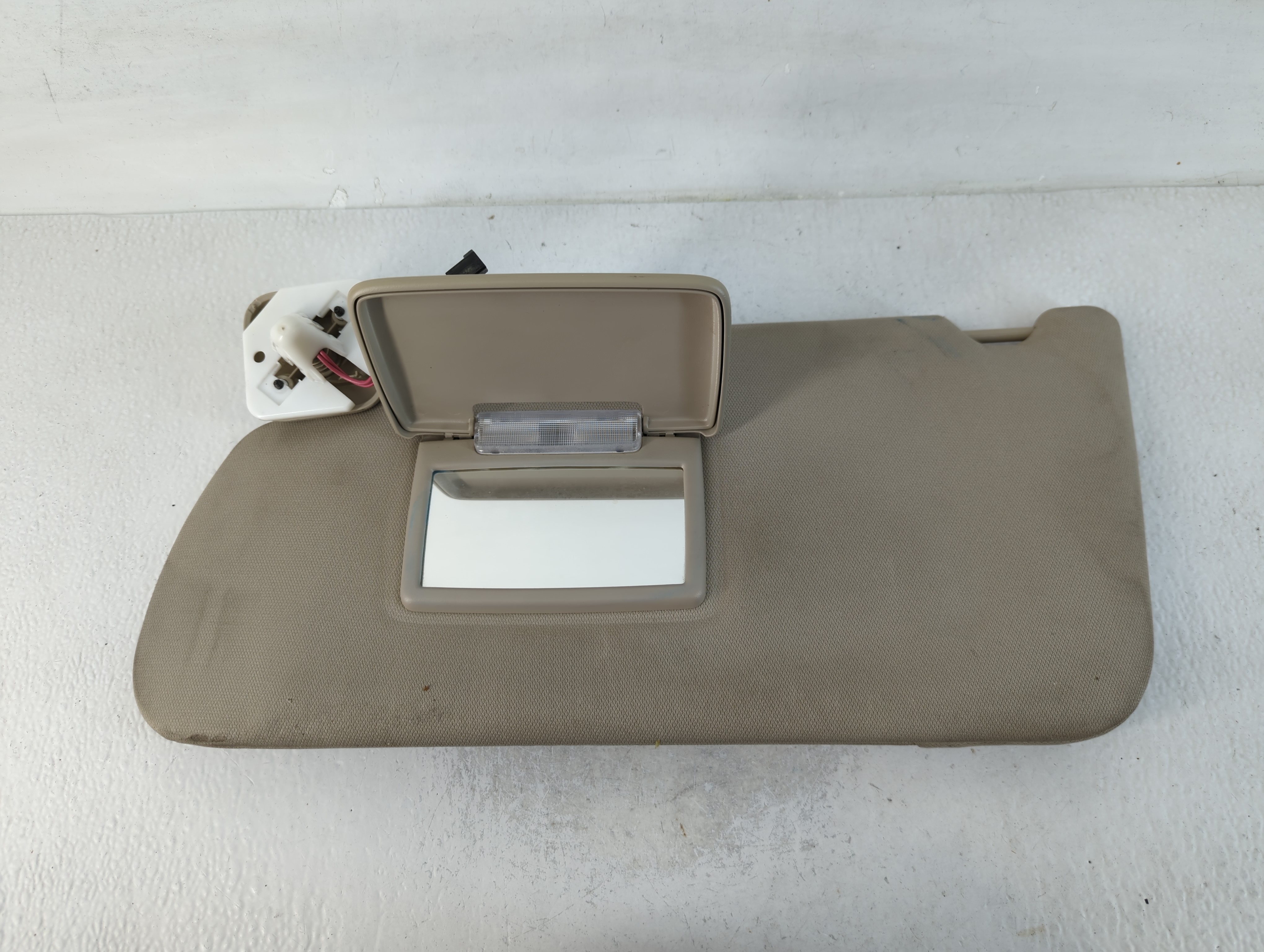 2009-2012 Ford Flex Driver Sun Visor Mirror Left Sunvisor Beige 764500 - Oemusedautoparts1.com