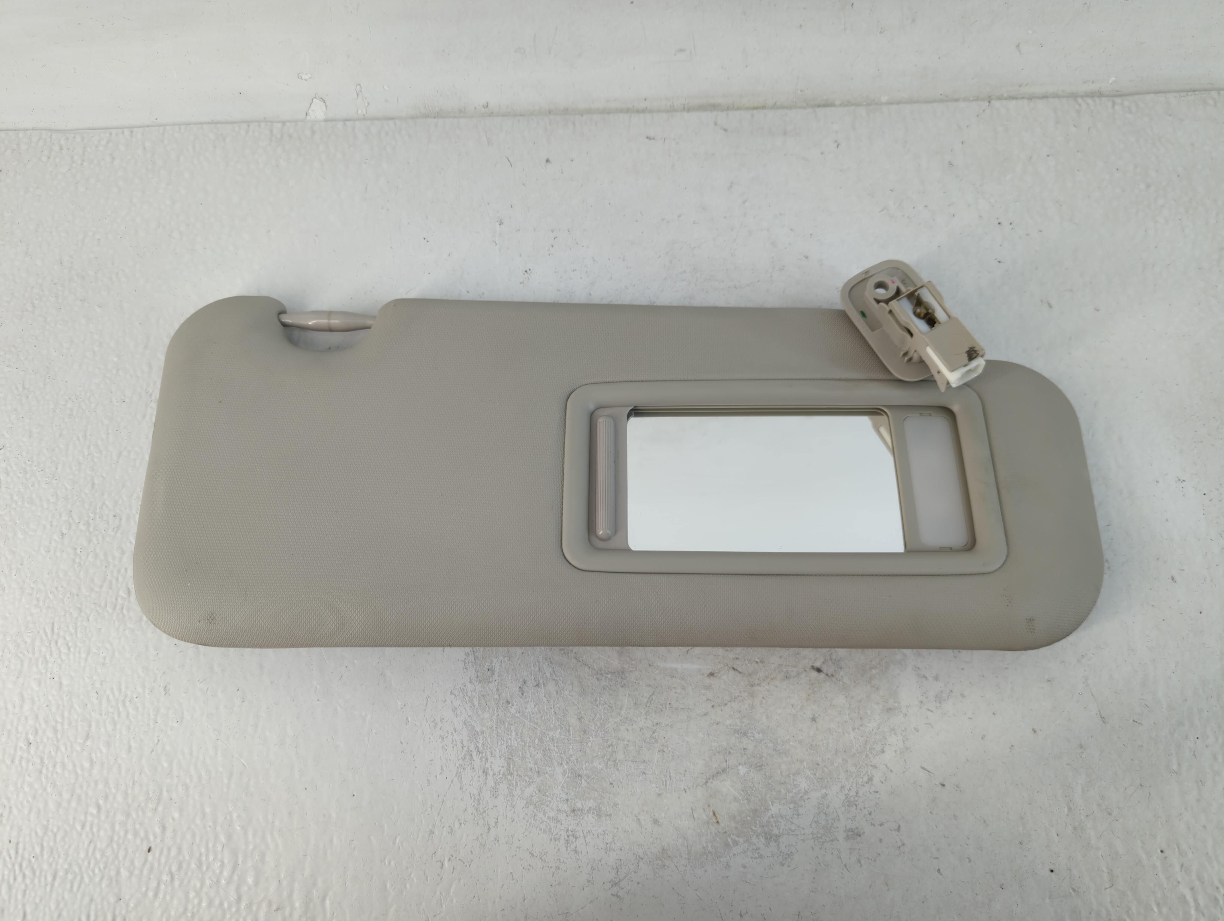Picture of 2014-2017 Mazda 6 Passenger Sun Visor Mirror Right Sunvisor Grey 764568