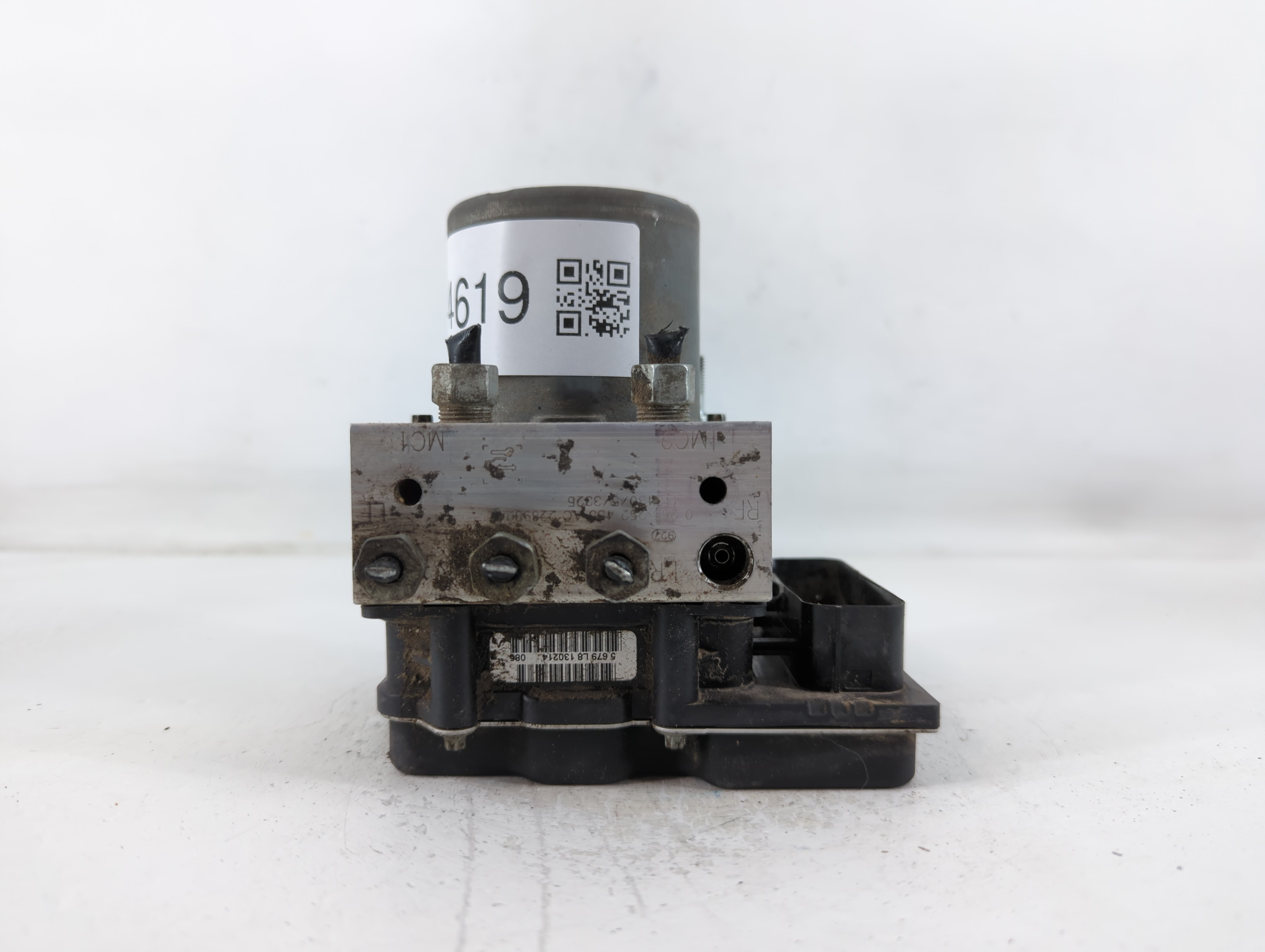2012-2017 Buick Enclave Abs Pump Control Module 764619 - Oemusedautoparts1.com