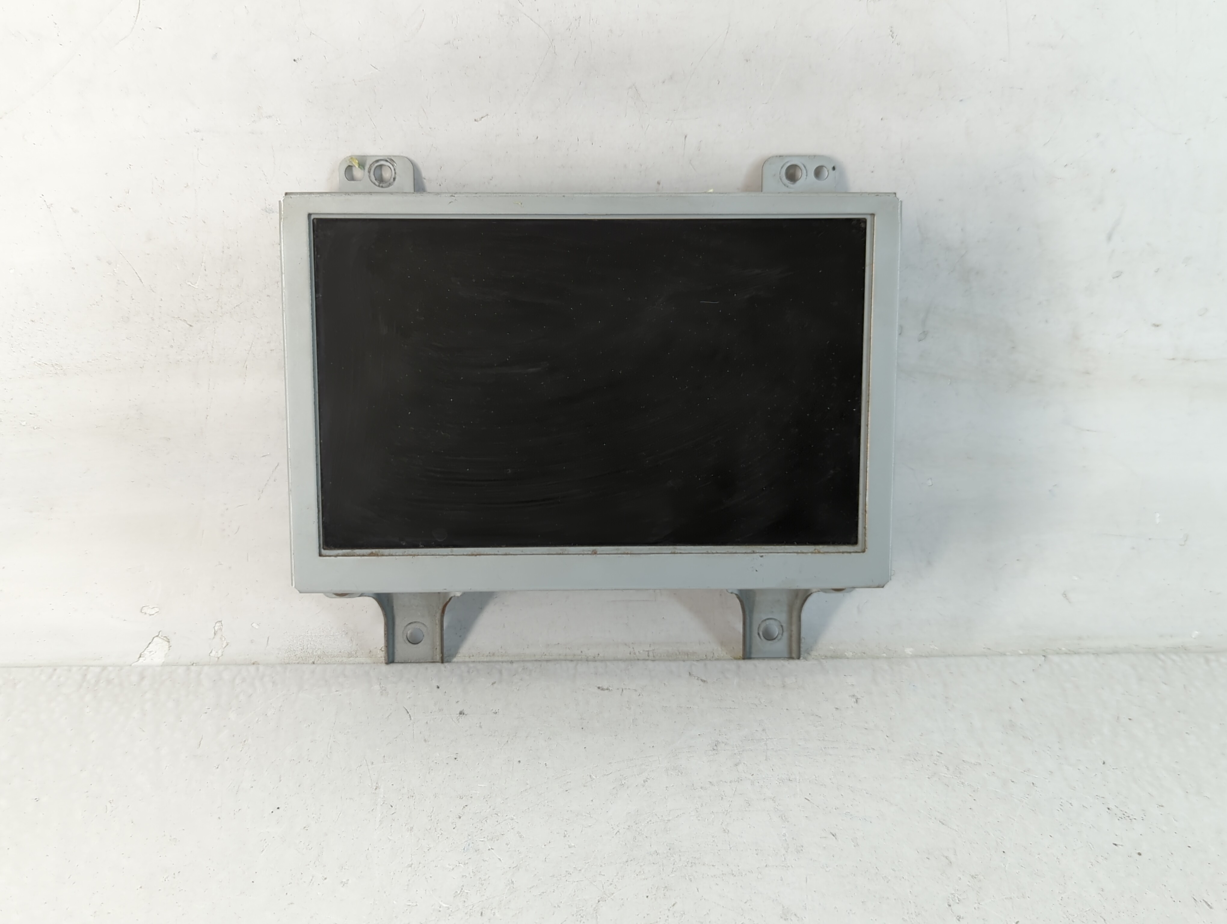 2011-2013 Hyundai Equus Information Display Screen 764637 - Oemusedautoparts1.com