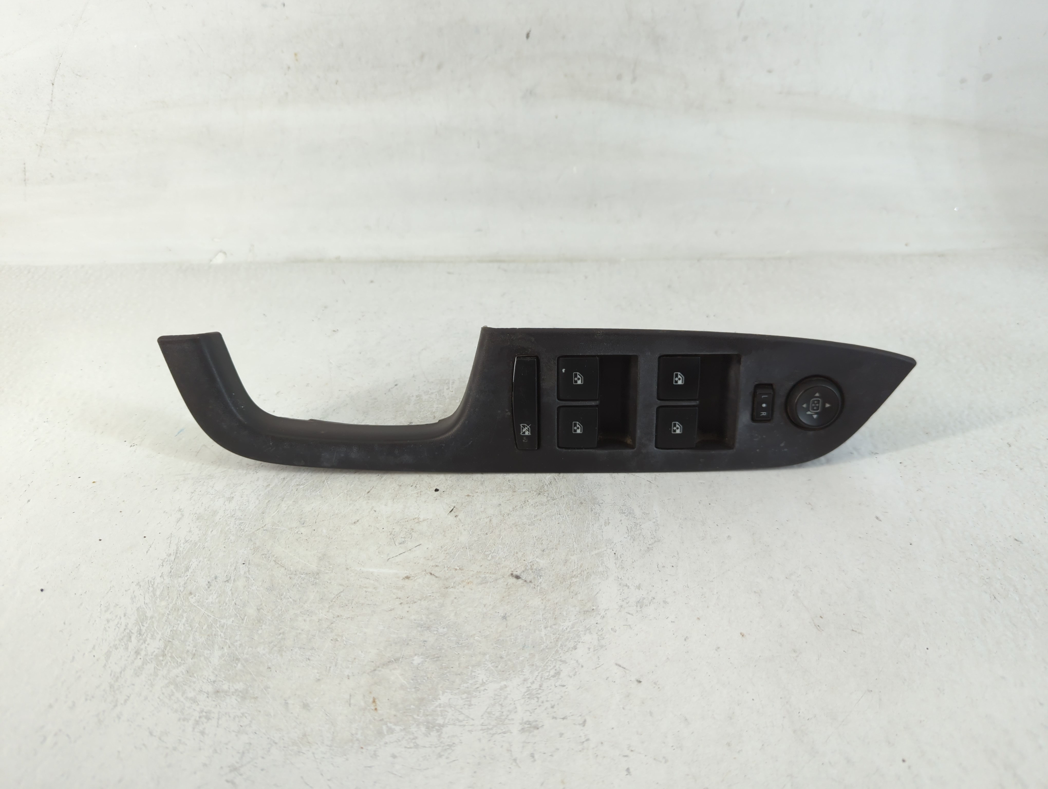 Picture of 2010-2017 Chevrolet Equinox Driver Left Door Master Power Window Switch 764665