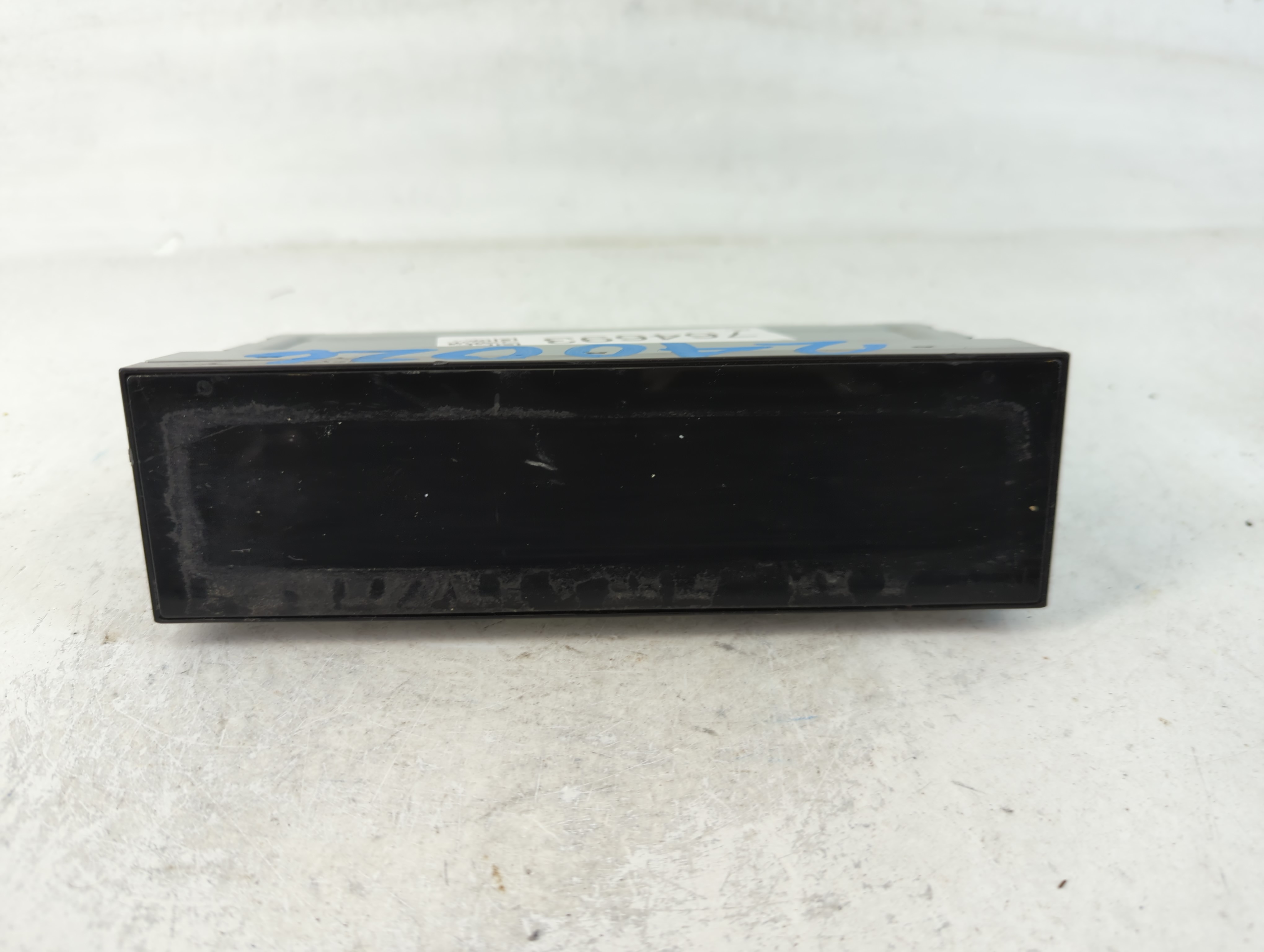 2009-2010 Ford Flex Am Fm Cd Player Radio Receiver 764693 - Oemusedautoparts1.com