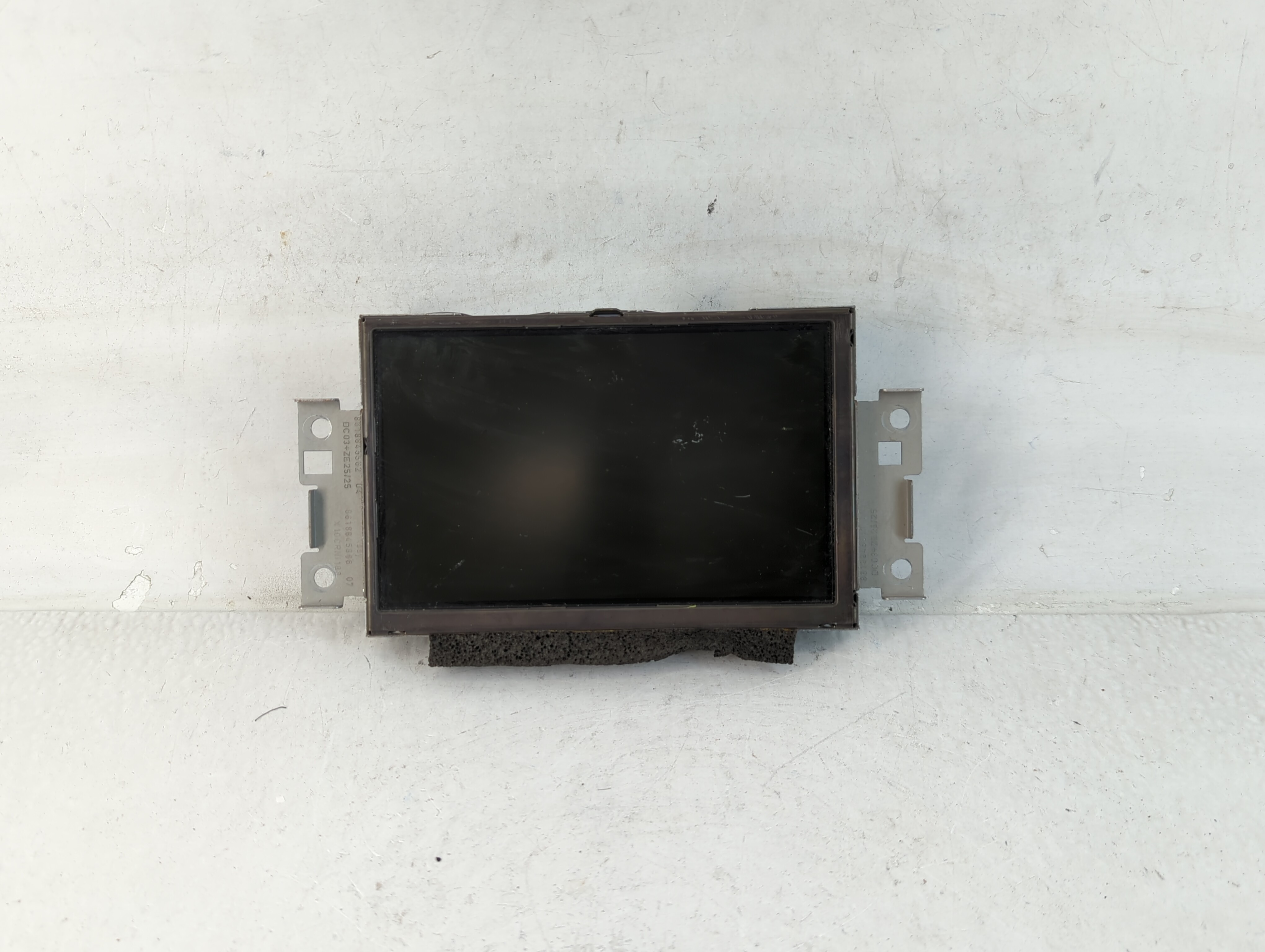 2011-2015 Volvo S60 Information Display Screen 764694 - Oemusedautoparts1.com