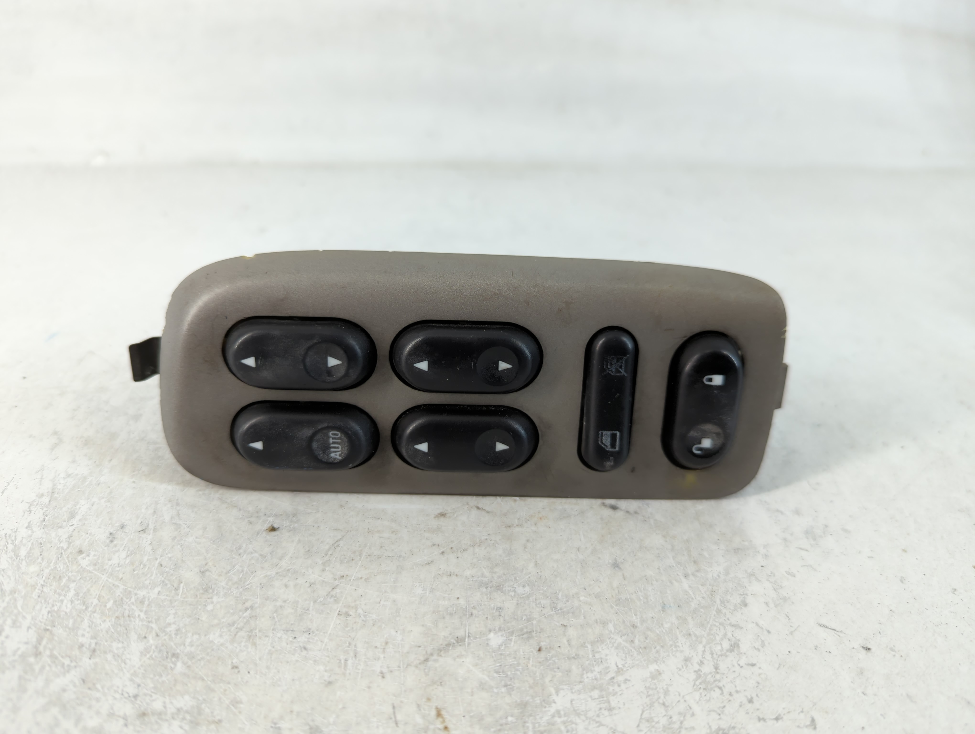 2001-2007 Ford Escape Driver Left Door Master Power Window Switch 764708 - Oemusedautoparts1.com