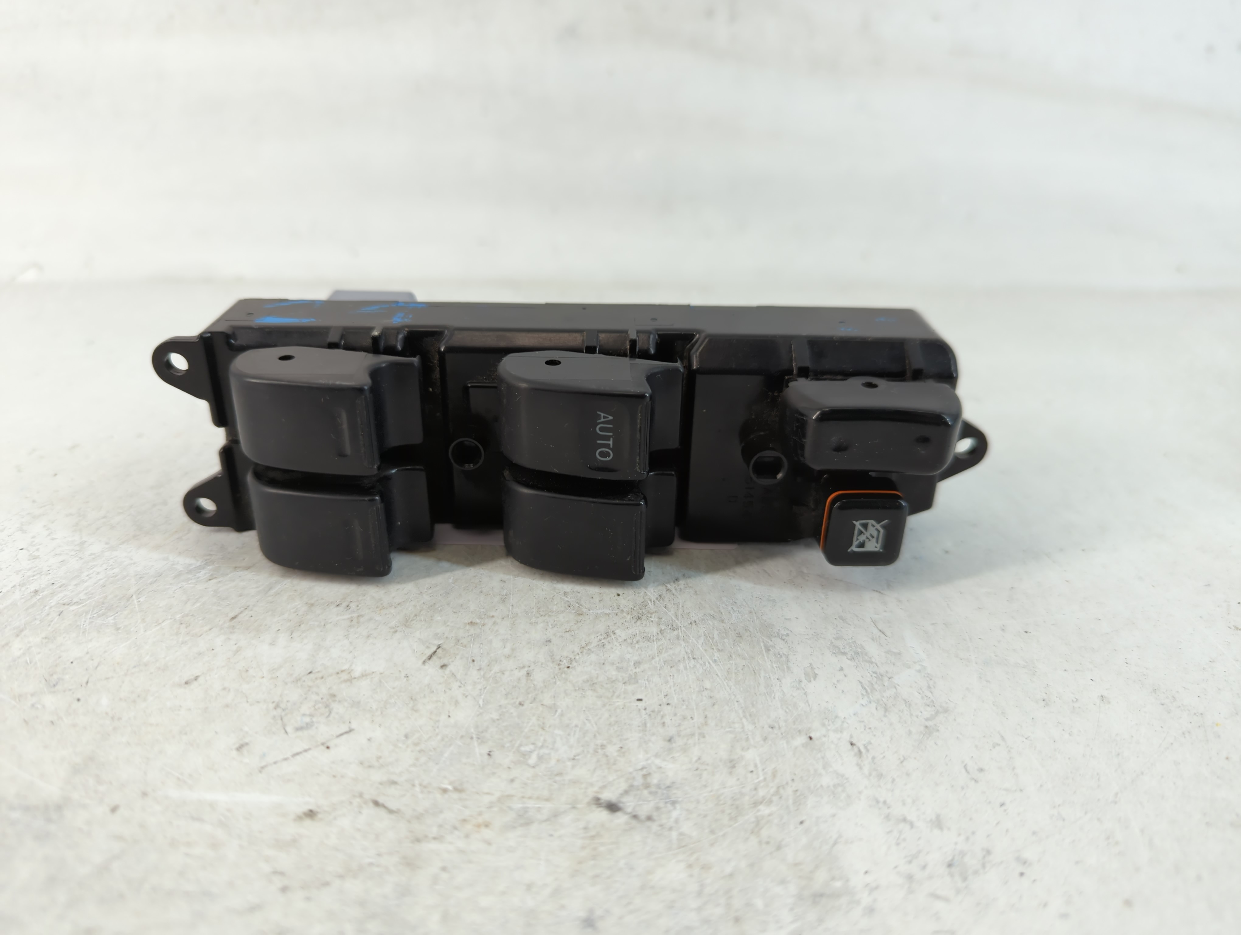 2004-2009 Toyota Prius Driver Left Door Master Power Window Switch 764735 - Oemusedautoparts1.com