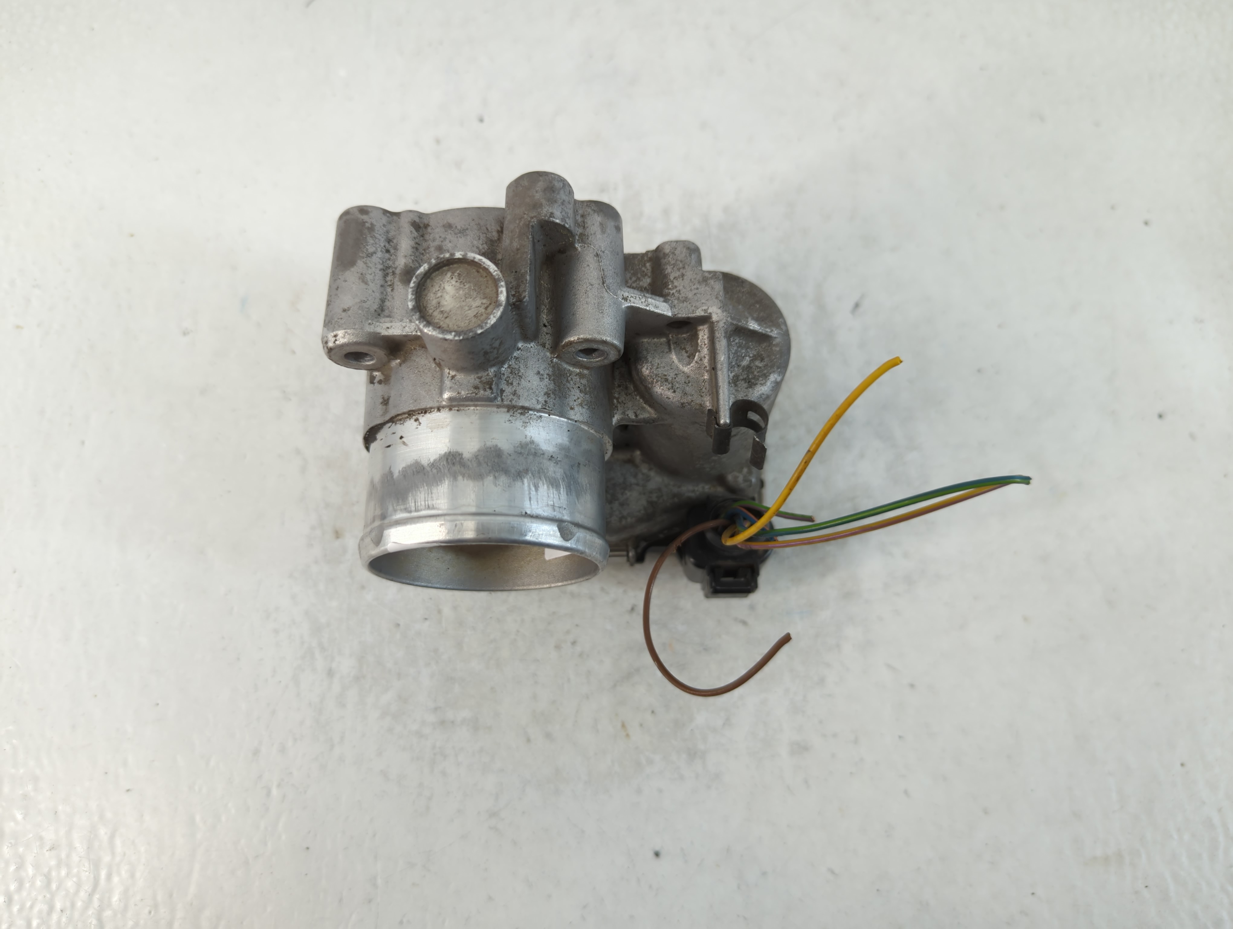2005-2012 Nissan Pathfinder Throttle Body 764763 - Oemusedautoparts1.com