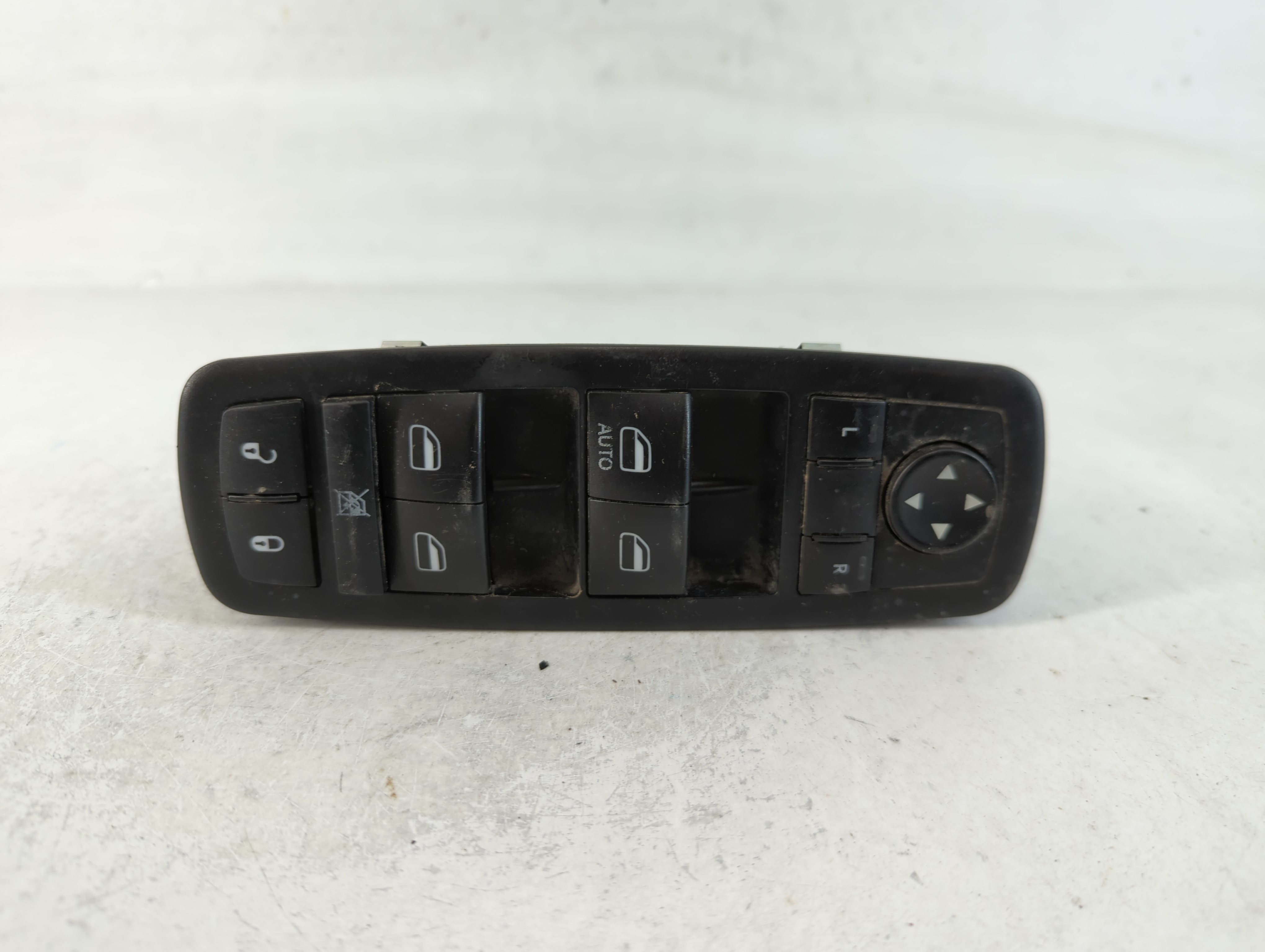 2015-2017 Chrysler 200 Driver Left Door Master Power Window Switch 764795 - Oemusedautoparts1.com
