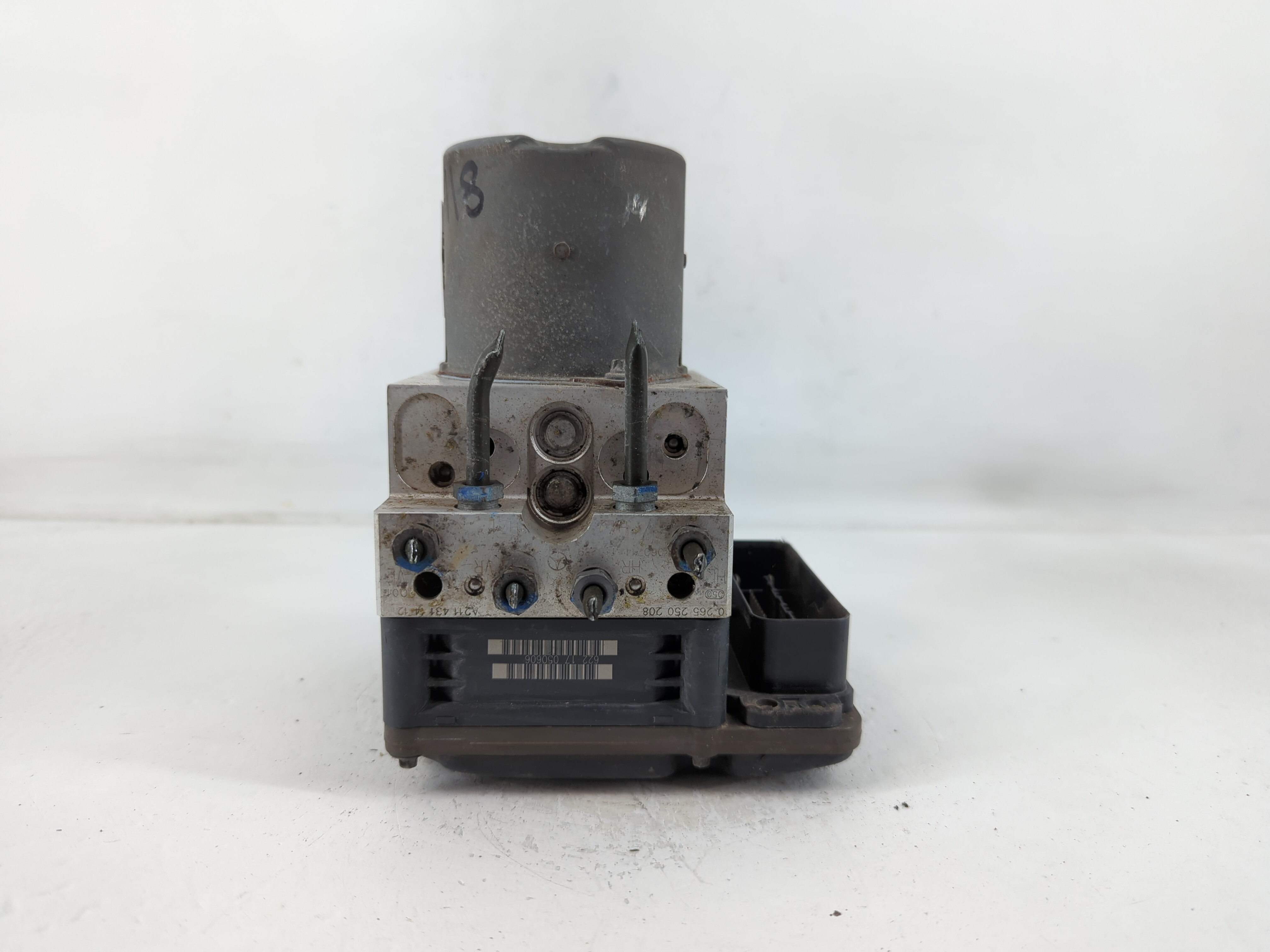 Picture of 2007 Chrysler E Class Abs Pump Control Module 764850