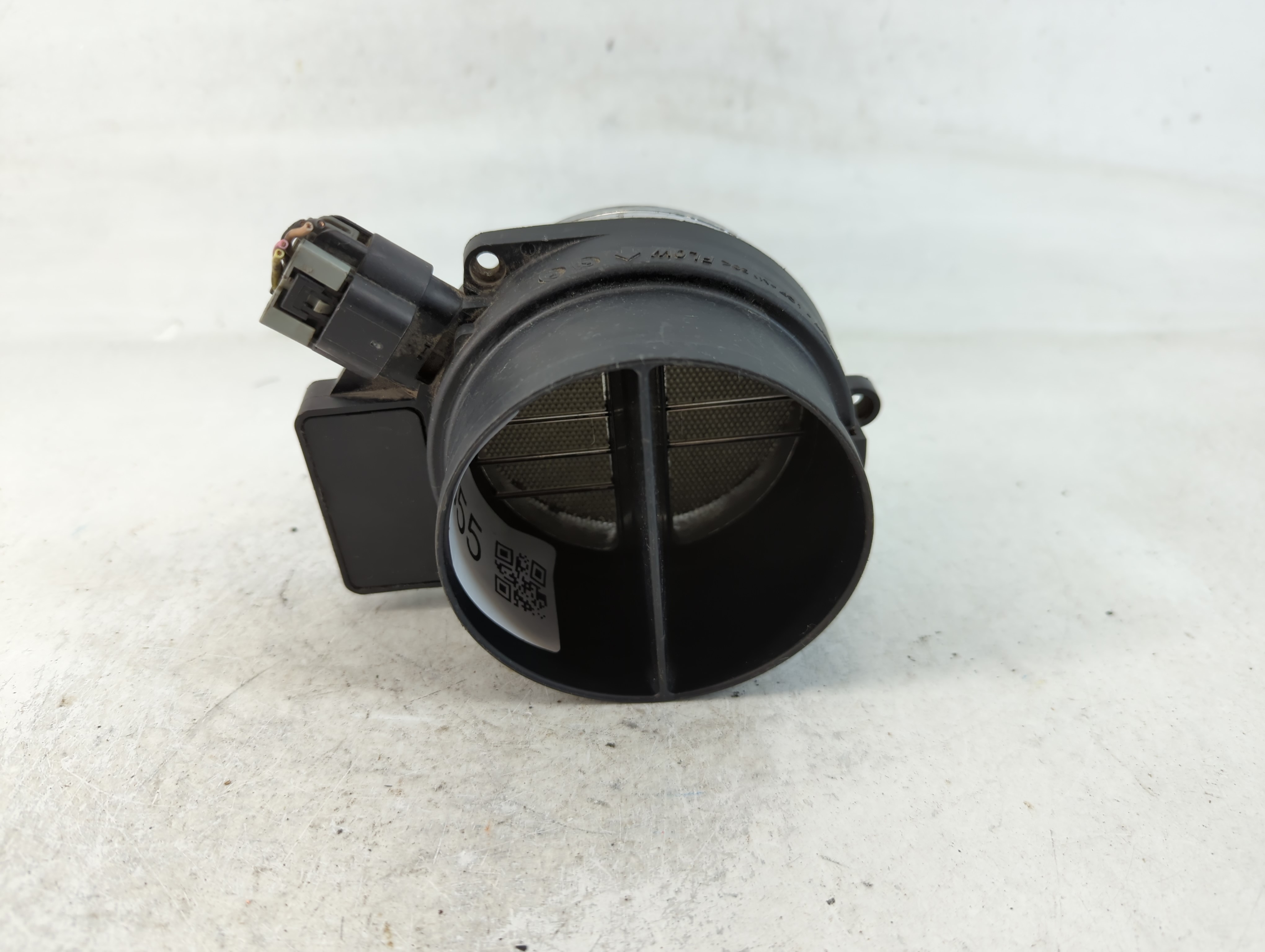 2000-2006 Chevrolet Tahoe Mass Air Flow Meter Maf 764855 - Oemusedautoparts1.com