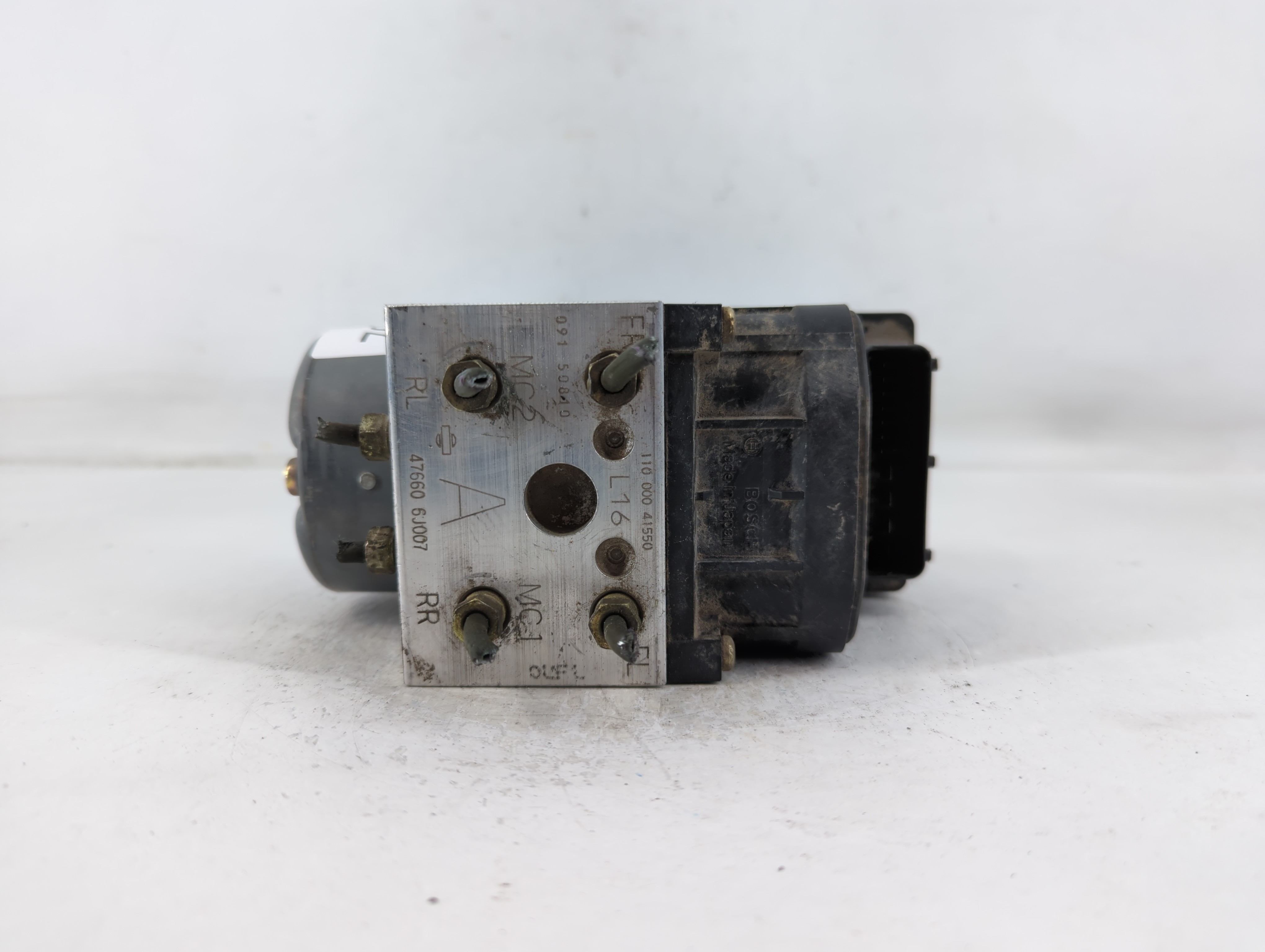 2001-2002 Infiniti G20 Abs Pump Control Module 764873 - Oemusedautoparts1.com