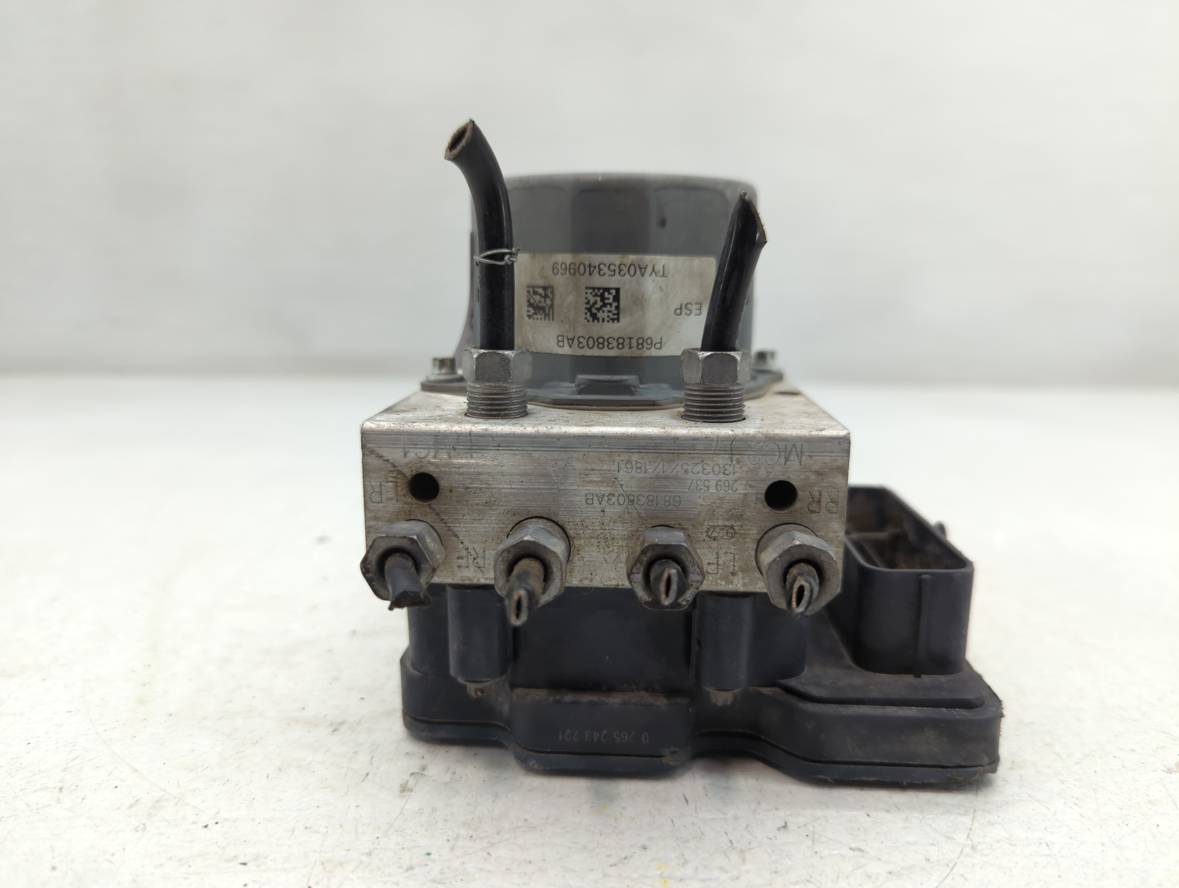 2013-2013 Chrysler Town & Country Abs Pump Control Module 764920 - Oemusedautoparts1.com
