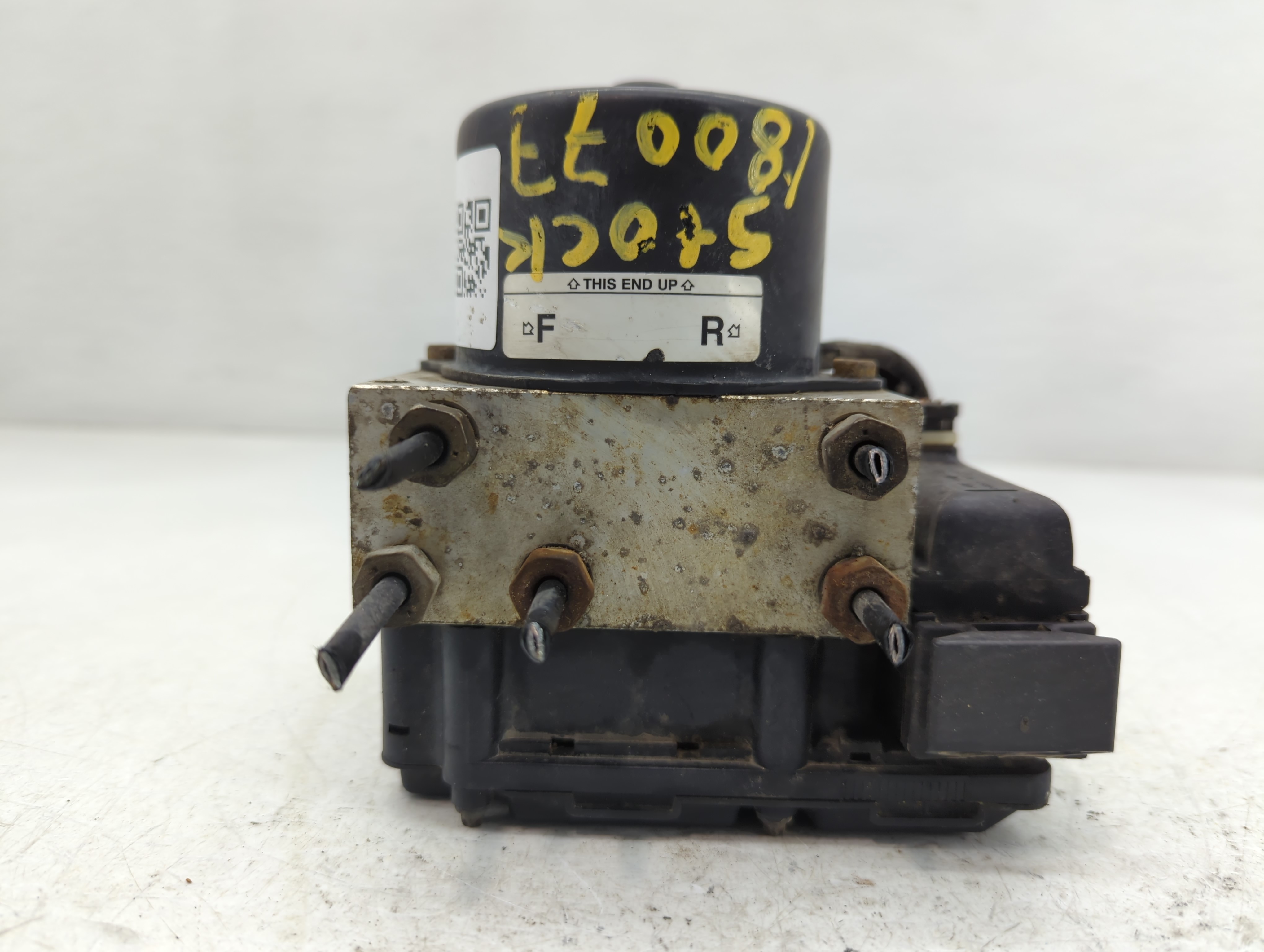 2002-2002 Ford Explorer Abs Pump Control Module 764969 - Oemusedautoparts1.com