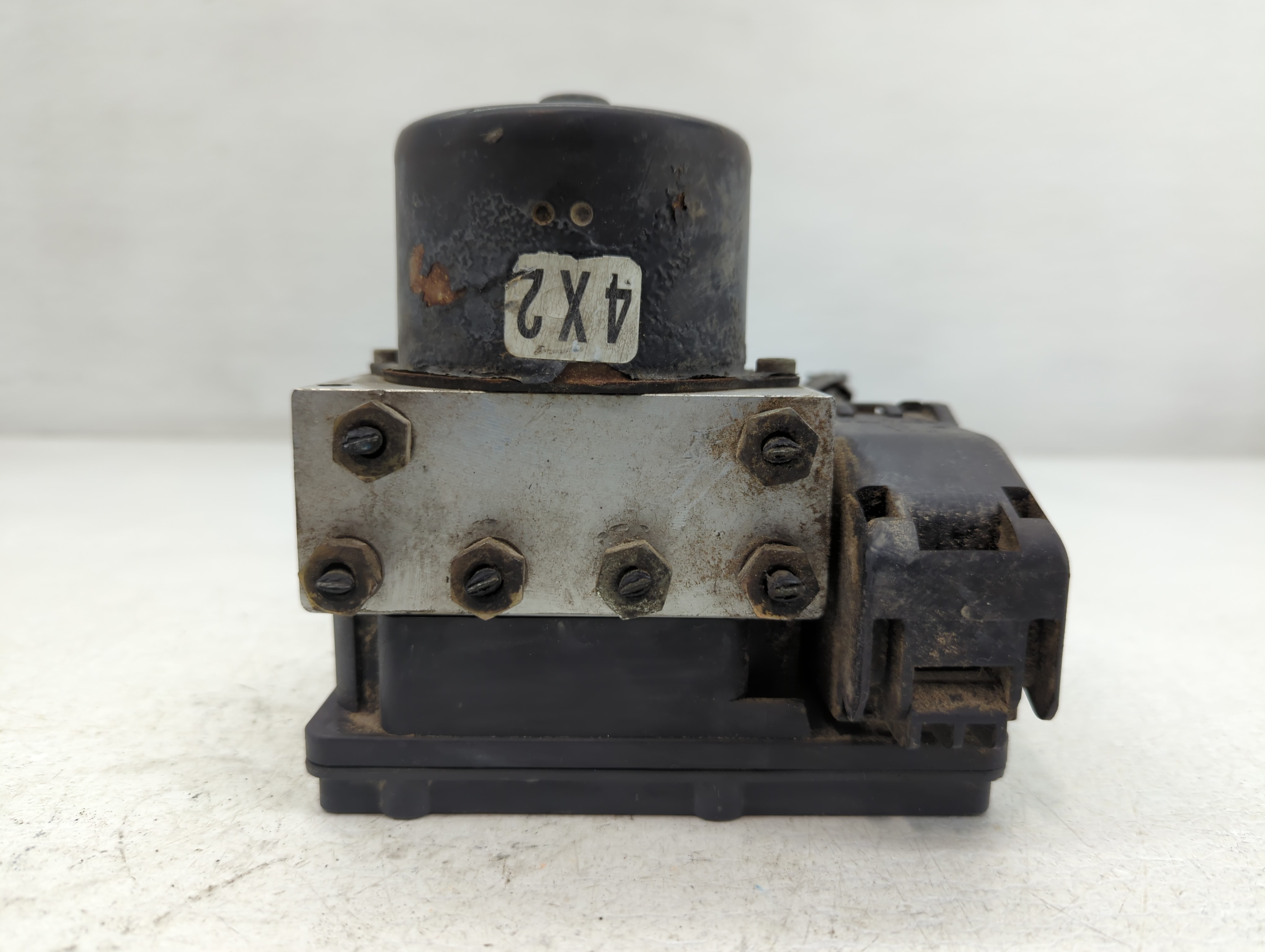 2005-2006 Mazda Tribute Abs Pump Control Module 764976 - Oemusedautoparts1.com