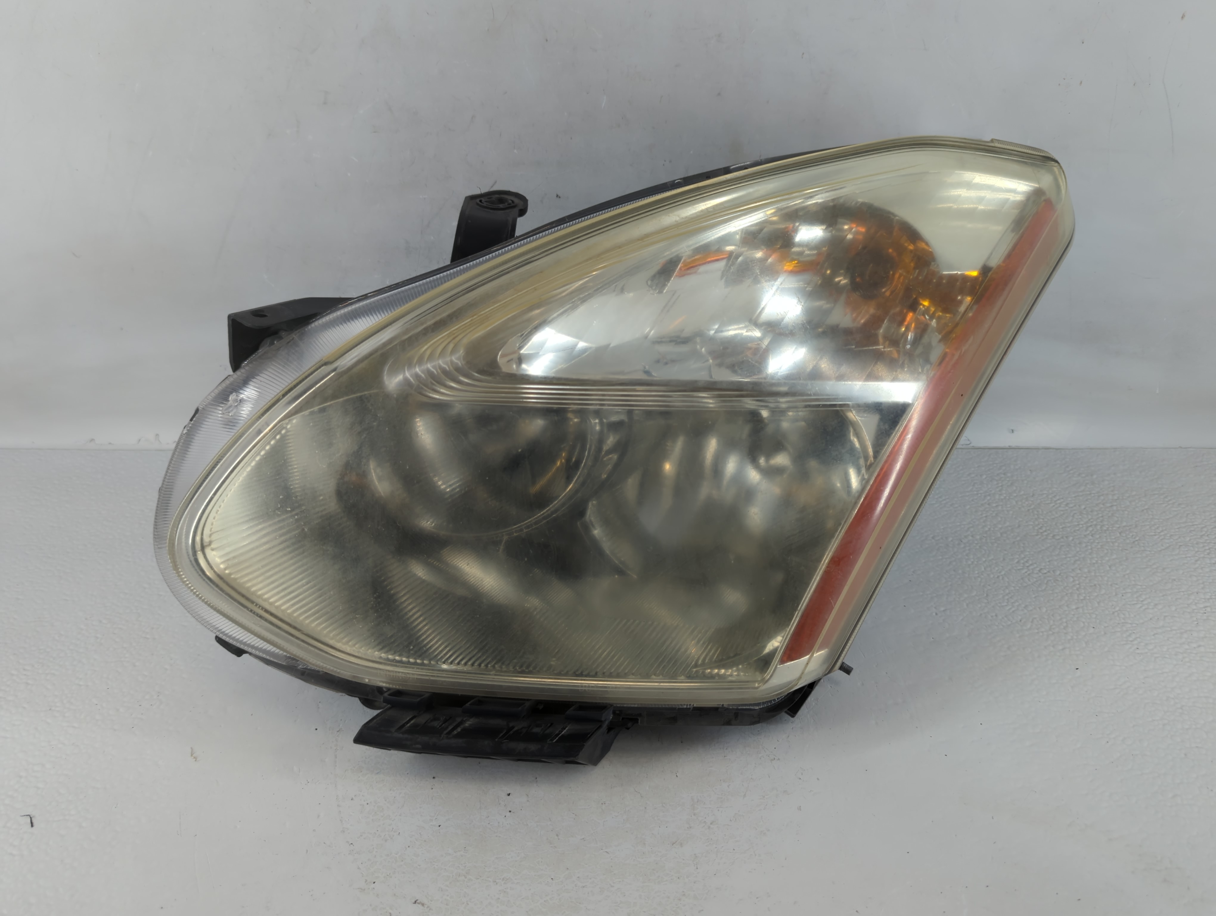 Picture of 2013 Nissan Rogue Passenger Right Oem Head Light Headlight Lamp 765071