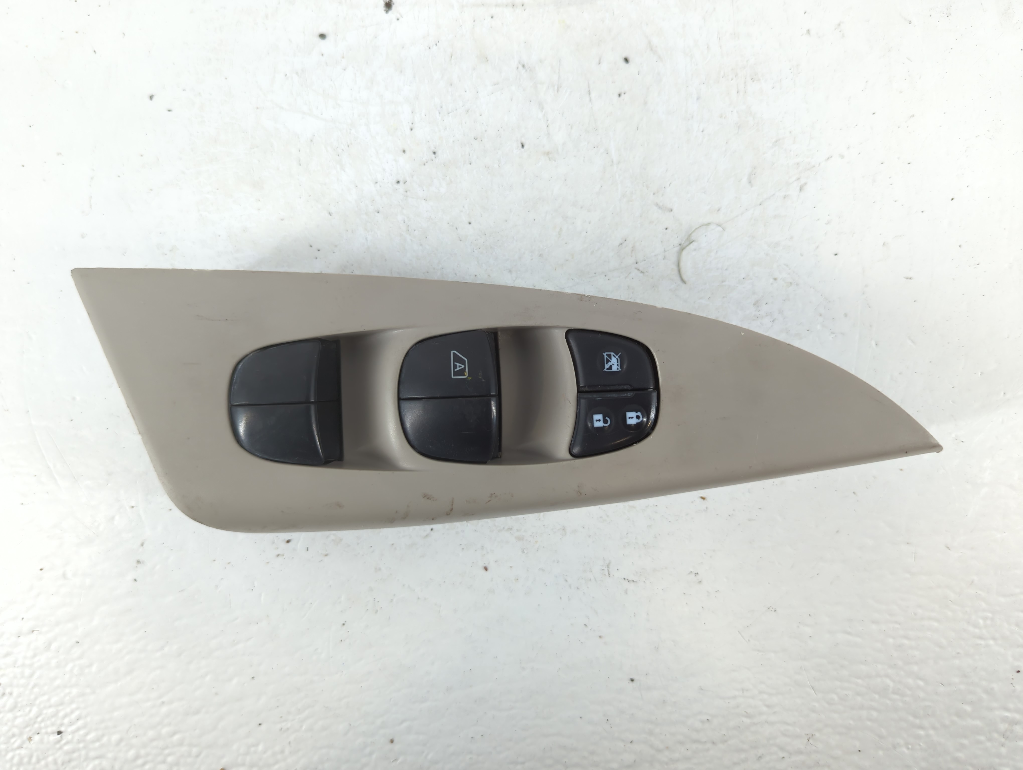 Picture of 2013-2019 Nissan Sentra Driver Left Door Master Power Window Switch 765110