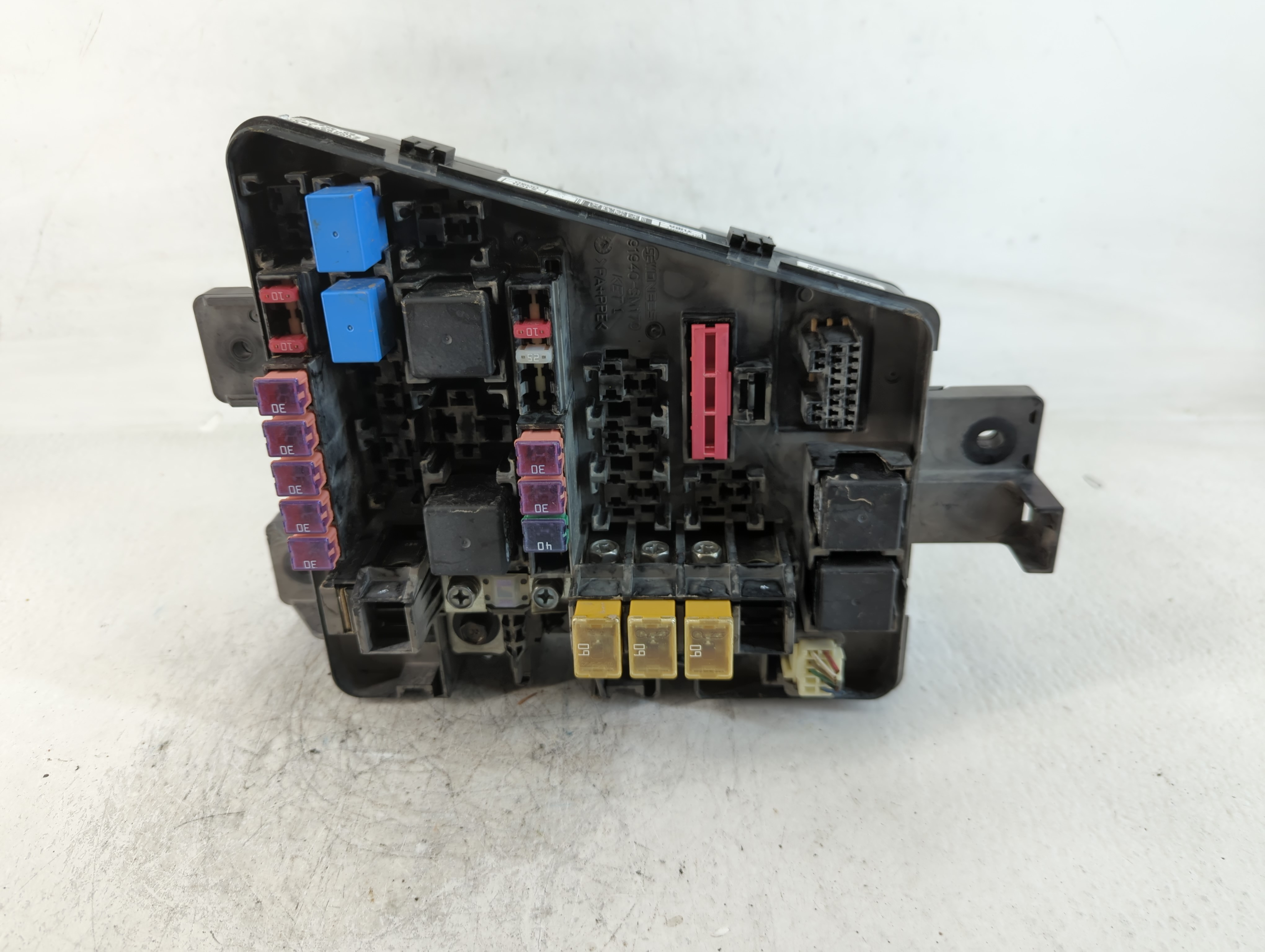 2009-2011 Hyundai Genesis Fusebox Fuse Box Relay Module 91241 3m340 765118 - Oemusedautoparts1.com