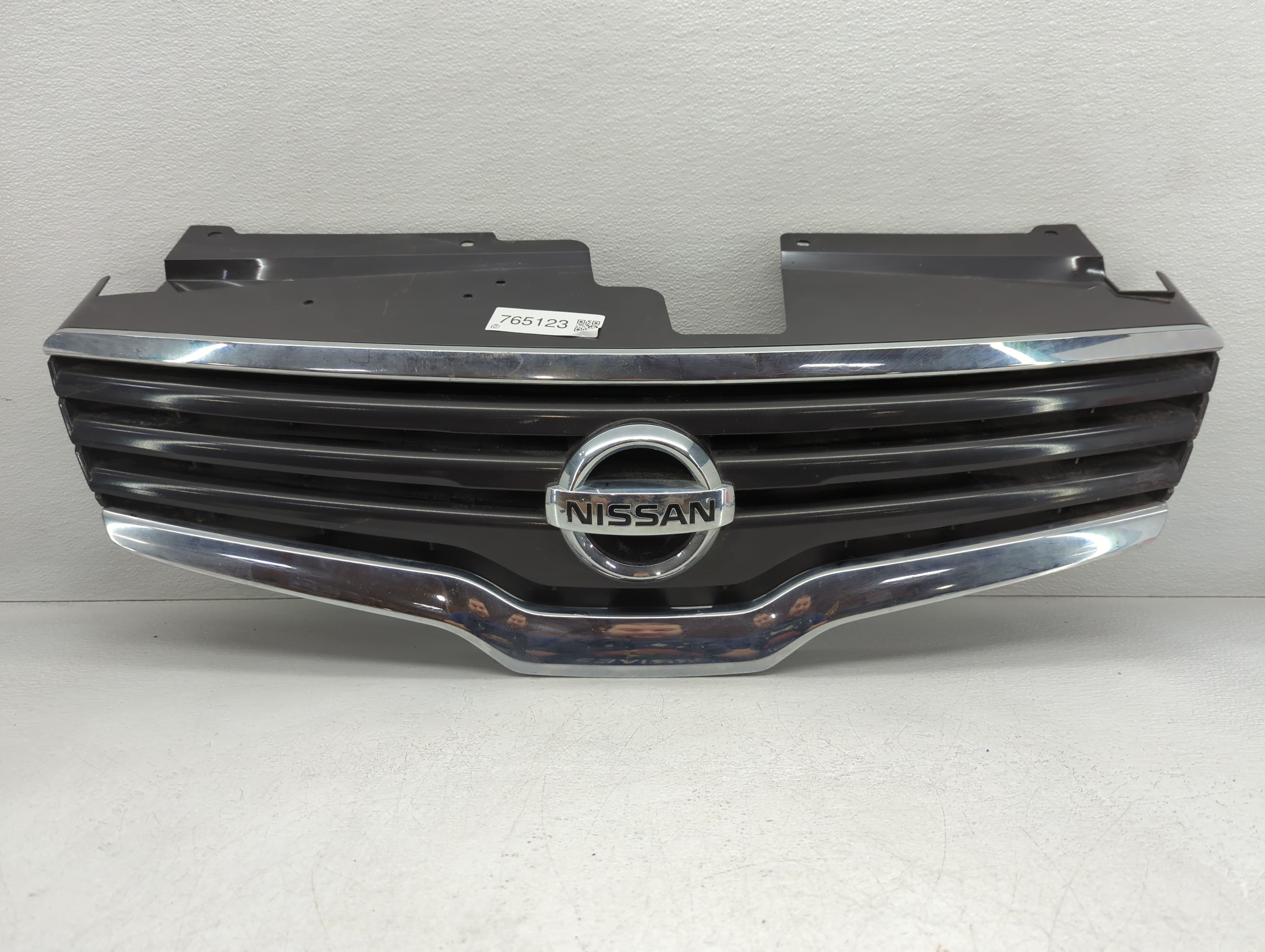 2007-2009 Nissan Altima Front Bumper Grille Cover 765123 - Oemusedautoparts1.com